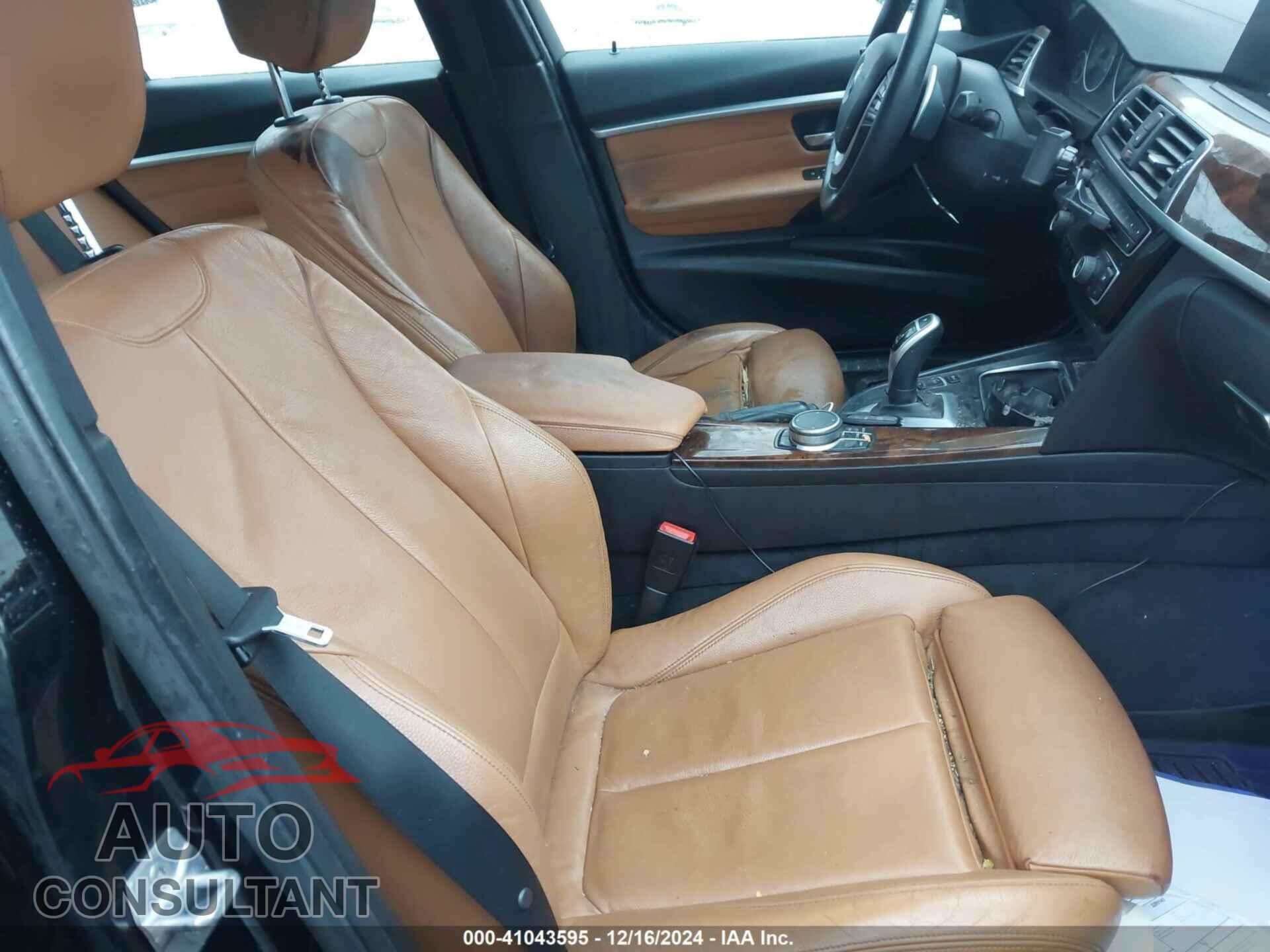 BMW 330 2018 - WBA8D9C51JA608024