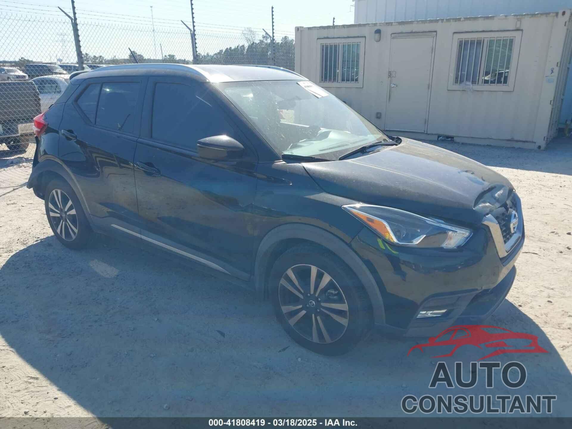 NISSAN KICKS 2019 - 3N1CP5CUXKL481856