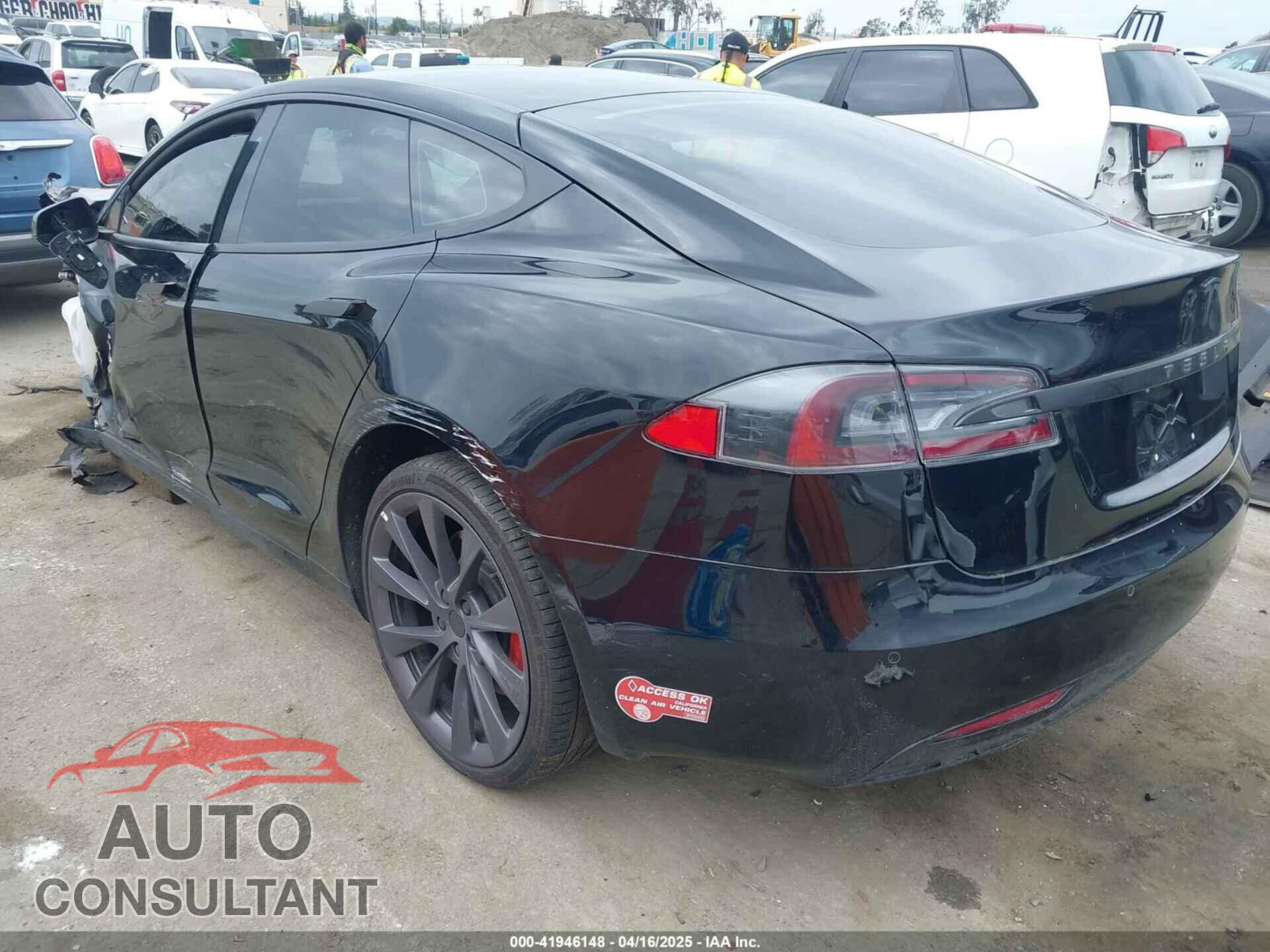 TESLA MODEL S 2017 - 5YJSA1E12HF195965