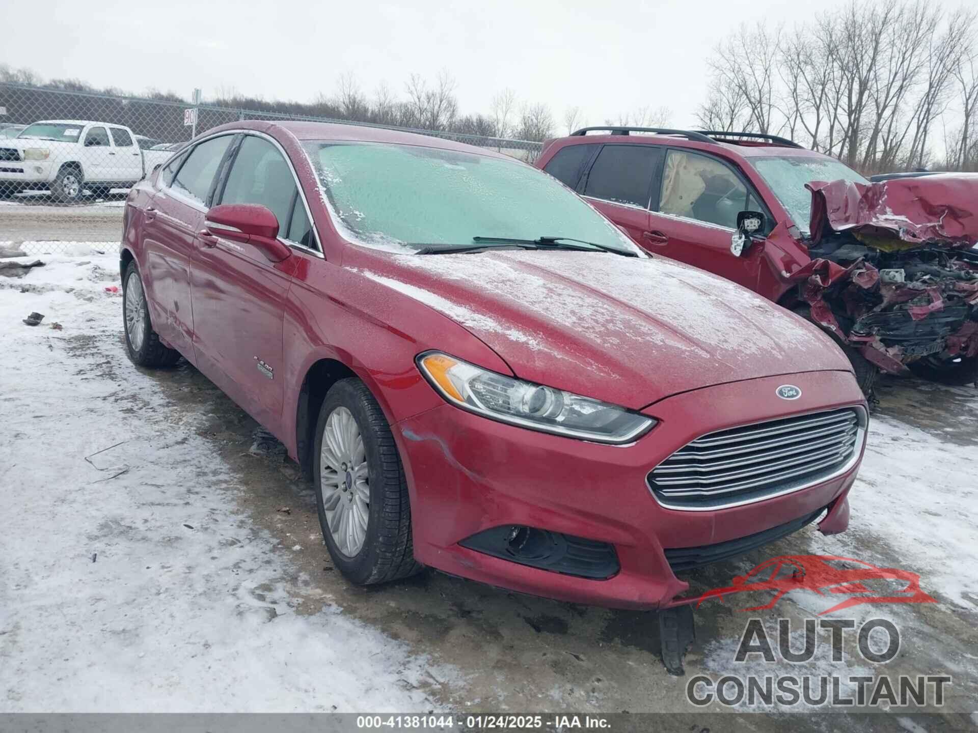 FORD FUSION ENERGI 2015 - 3FA6P0PU1FR172857