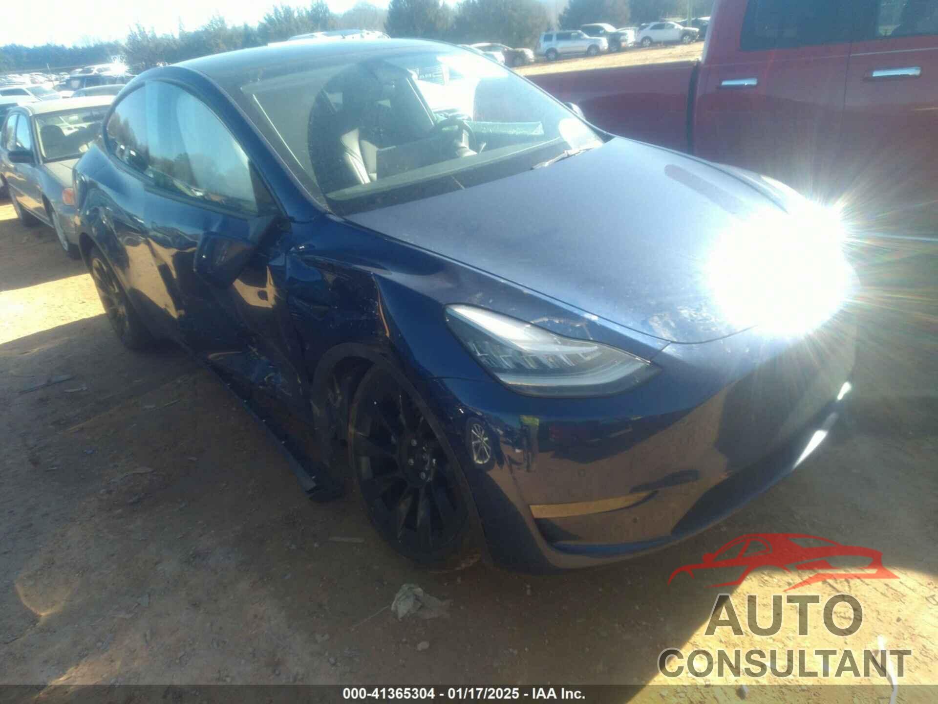 TESLA MODEL Y 2022 - 7SAYGDEE5NA013975