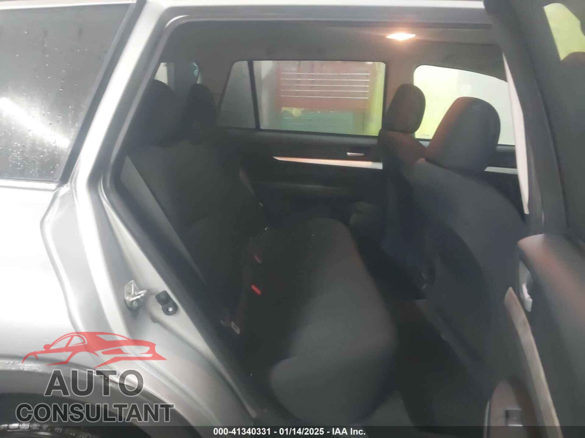 SUBARU OUTBACK 2010 - 4S4BRBGC8A3325775