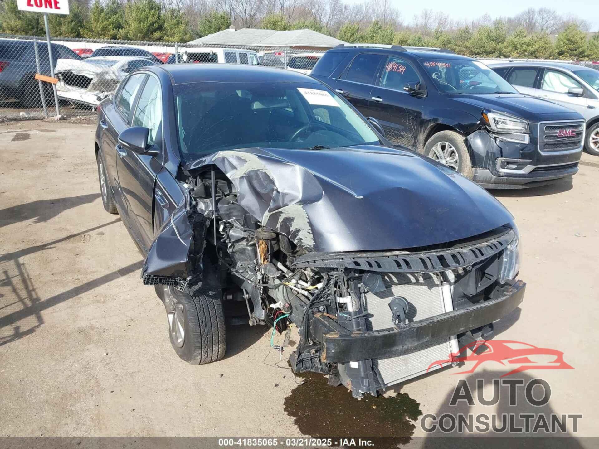 KIA OPTIMA 2017 - 5XXGT4L13HG128812