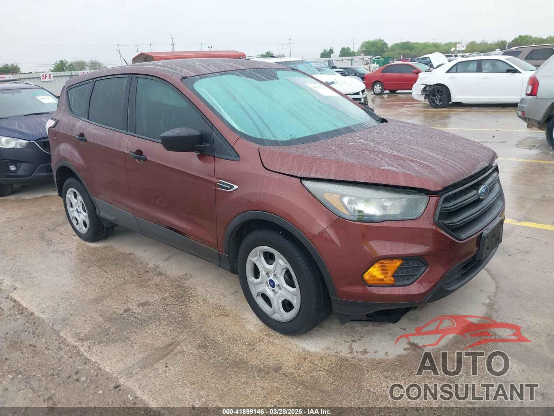 FORD ESCAPE 2018 - 1FMCU0F73JUA03910