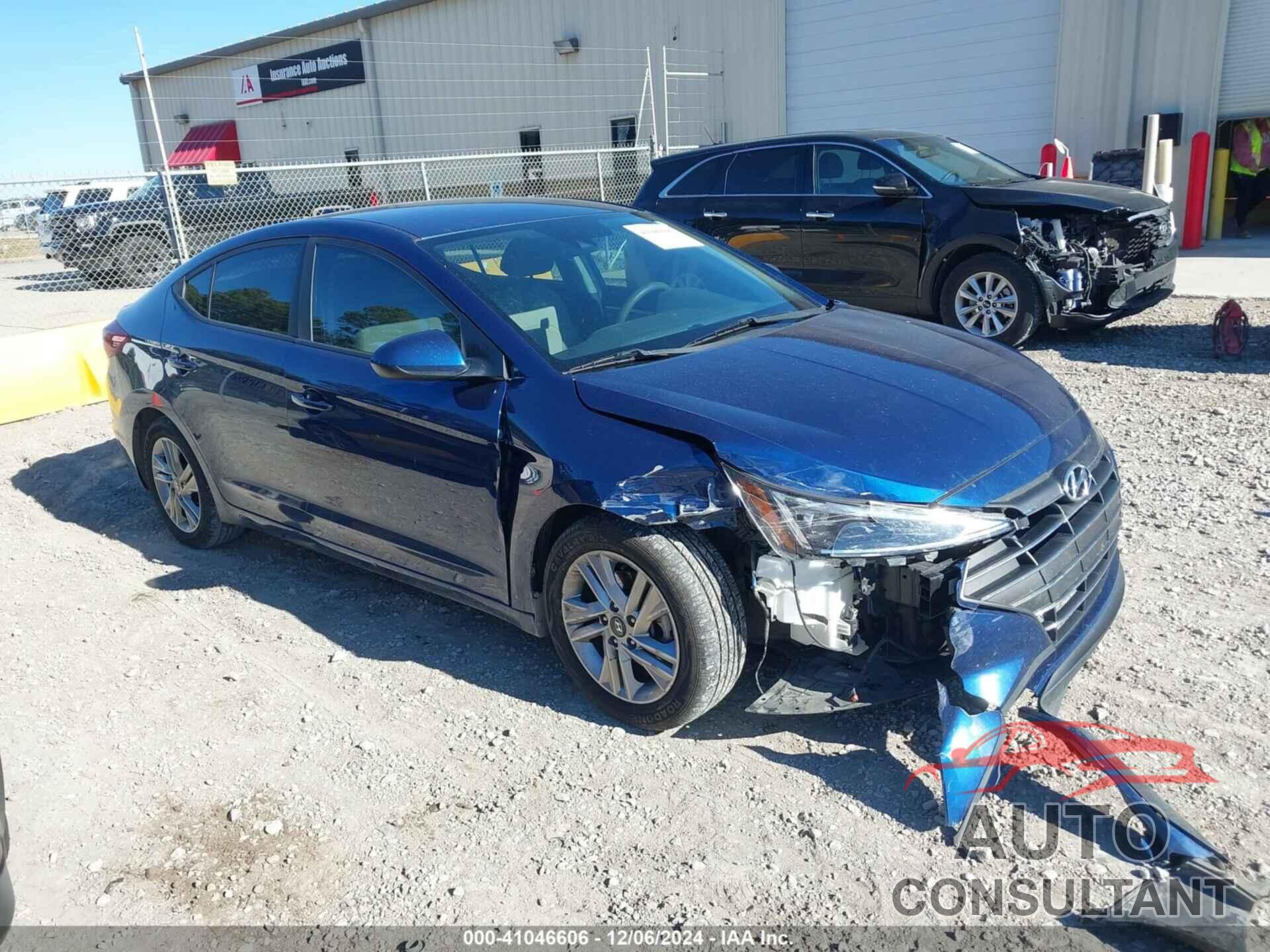HYUNDAI ELANTRA 2020 - 5NPD84LF5LH558483