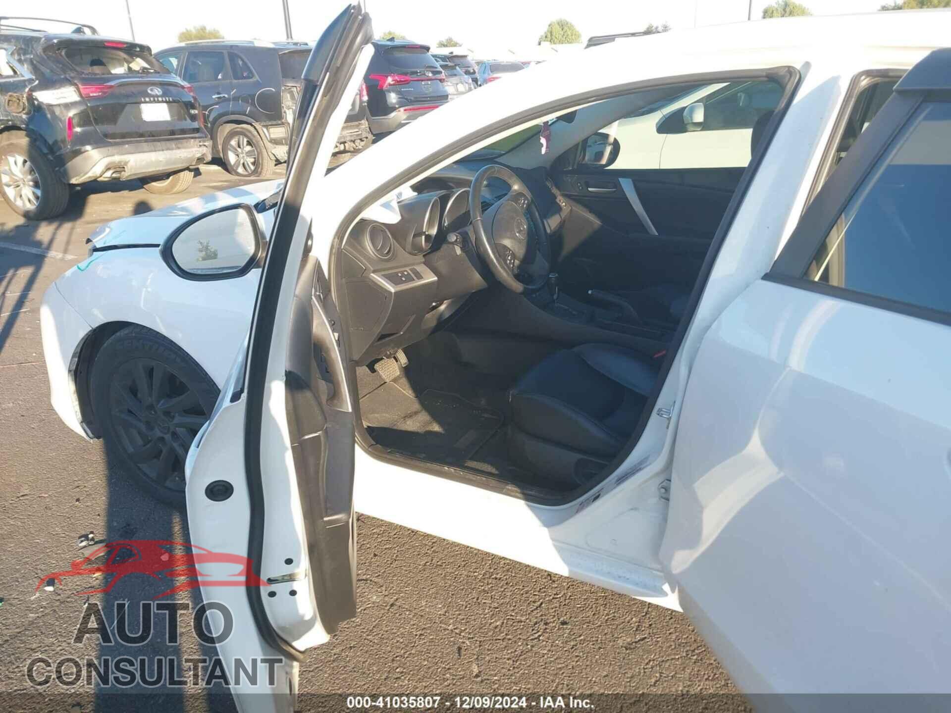 MAZDA MAZDA3 2013 - JM1BL1WP4D1735932