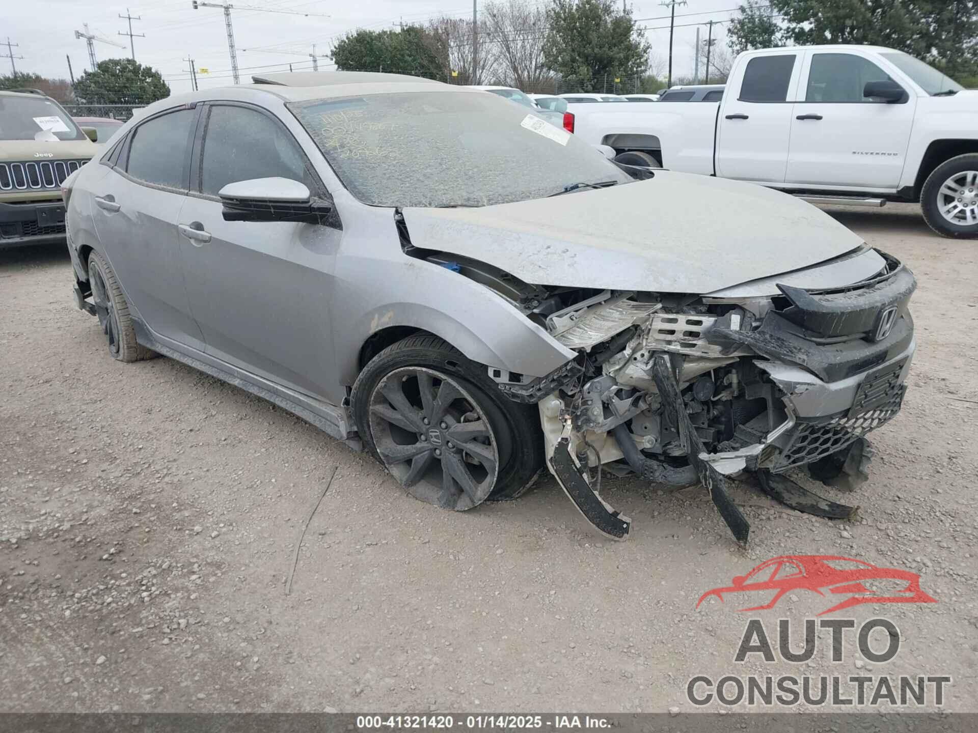 HONDA CIVIC 2018 - SHHFK7H99JU207262