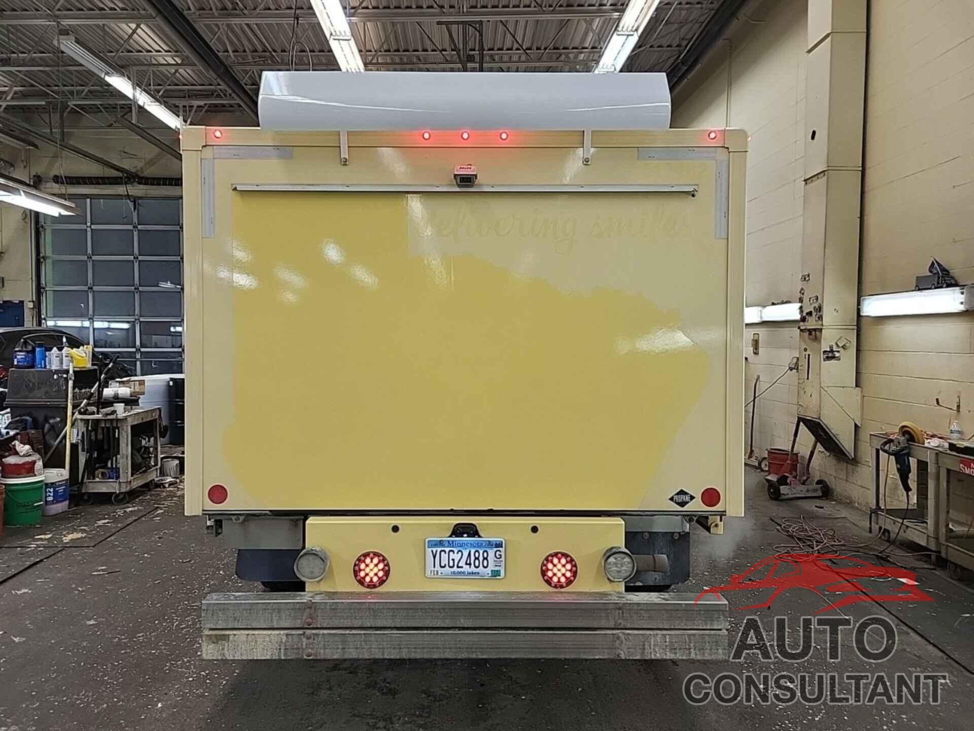 FORD ECONOLINE 2021 - 1FDXE4FN9MDC34402