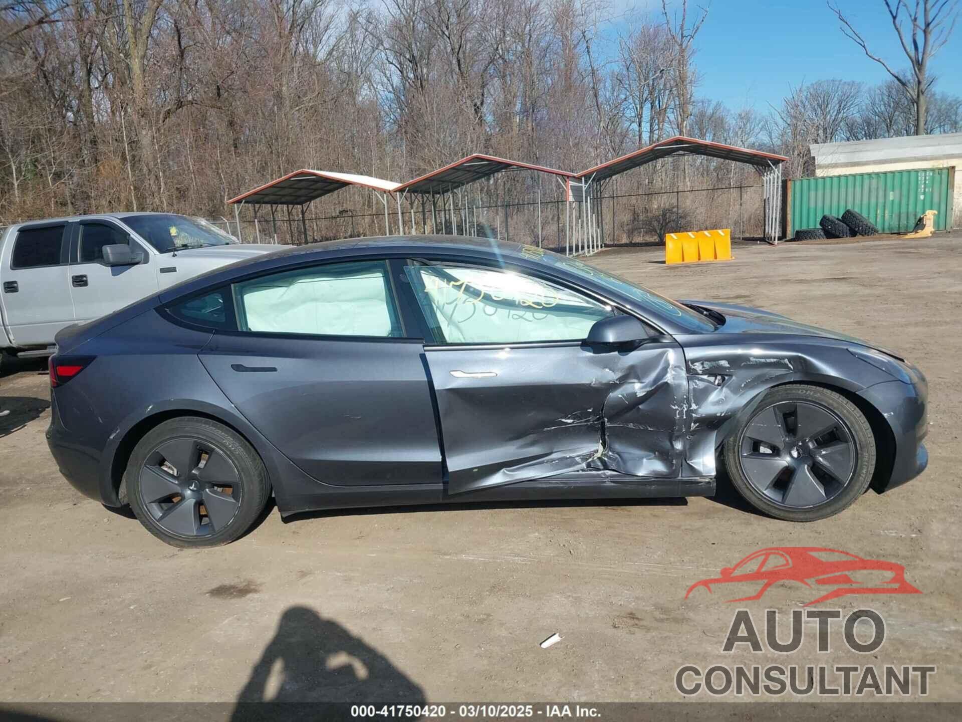 TESLA MODEL 3 2023 - 5YJ3E1EA7PF641292