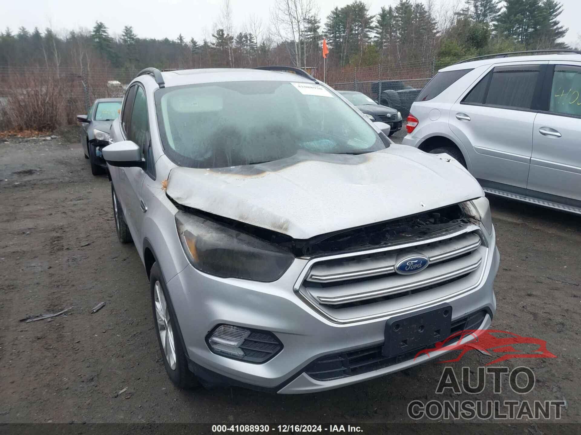 FORD ESCAPE 2018 - 1FMCU9GD4JUC40477