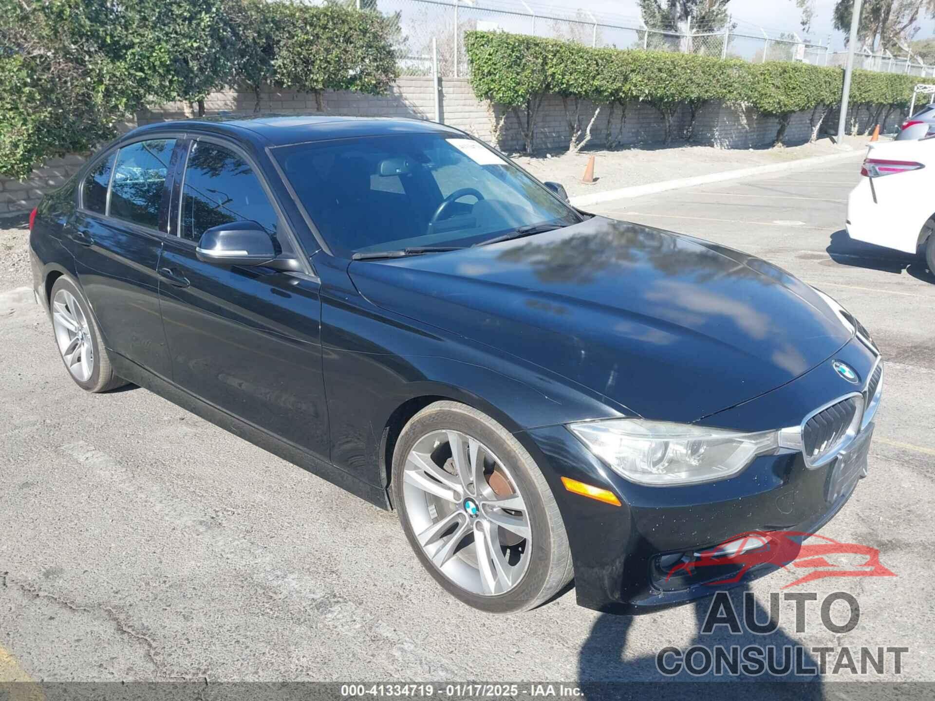 BMW 328I 2013 - WBA3C1C52DF439654