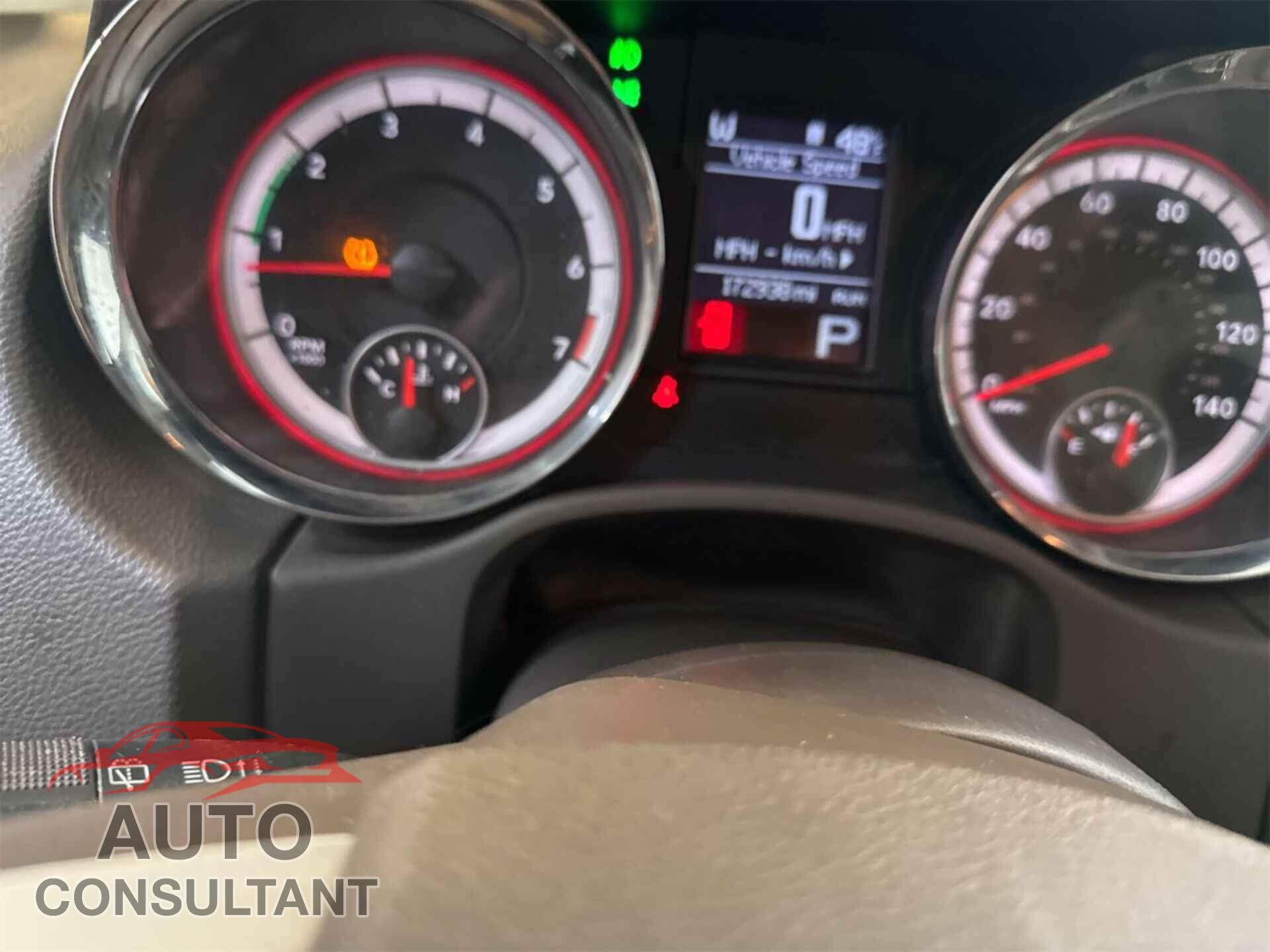 DODGE DURANGO 2013 - 1C4RDJAG2DC682882