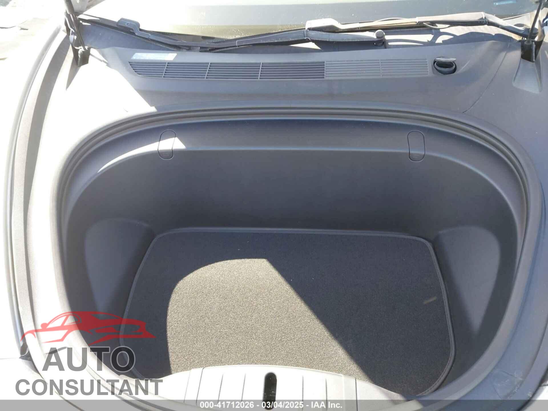 TESLA MODEL 3 2018 - 5YJ3E1EB0JF074830