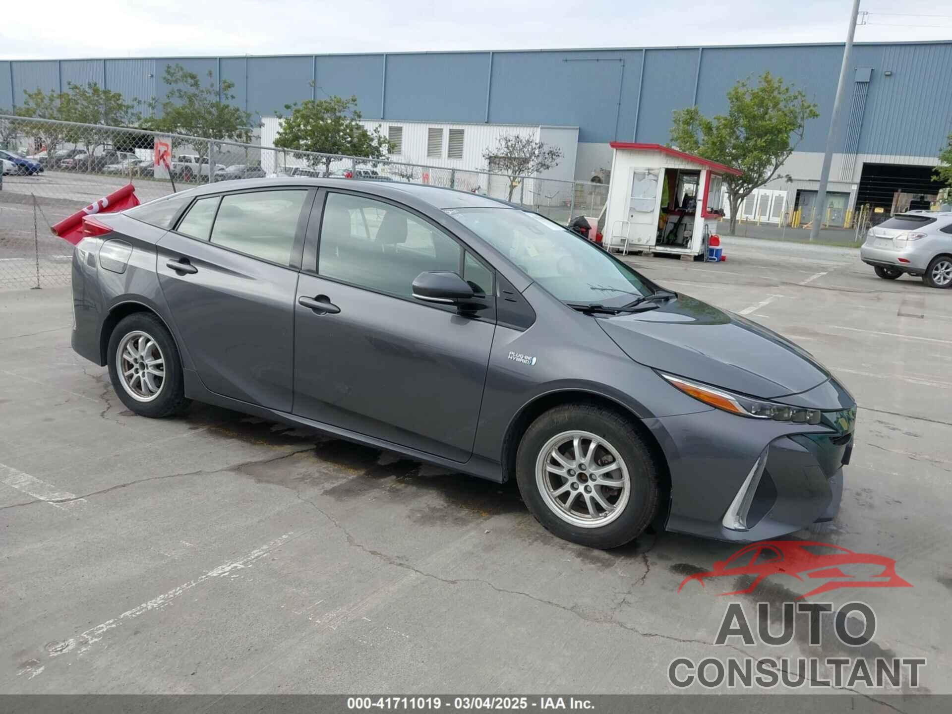TOYOTA PRIUS PRIME 2018 - JTDKARFP2J3082876