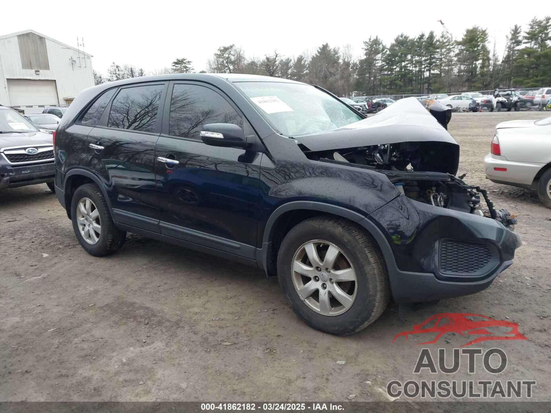 KIA SORENTO 2013 - 5XYKT3A18DG320319
