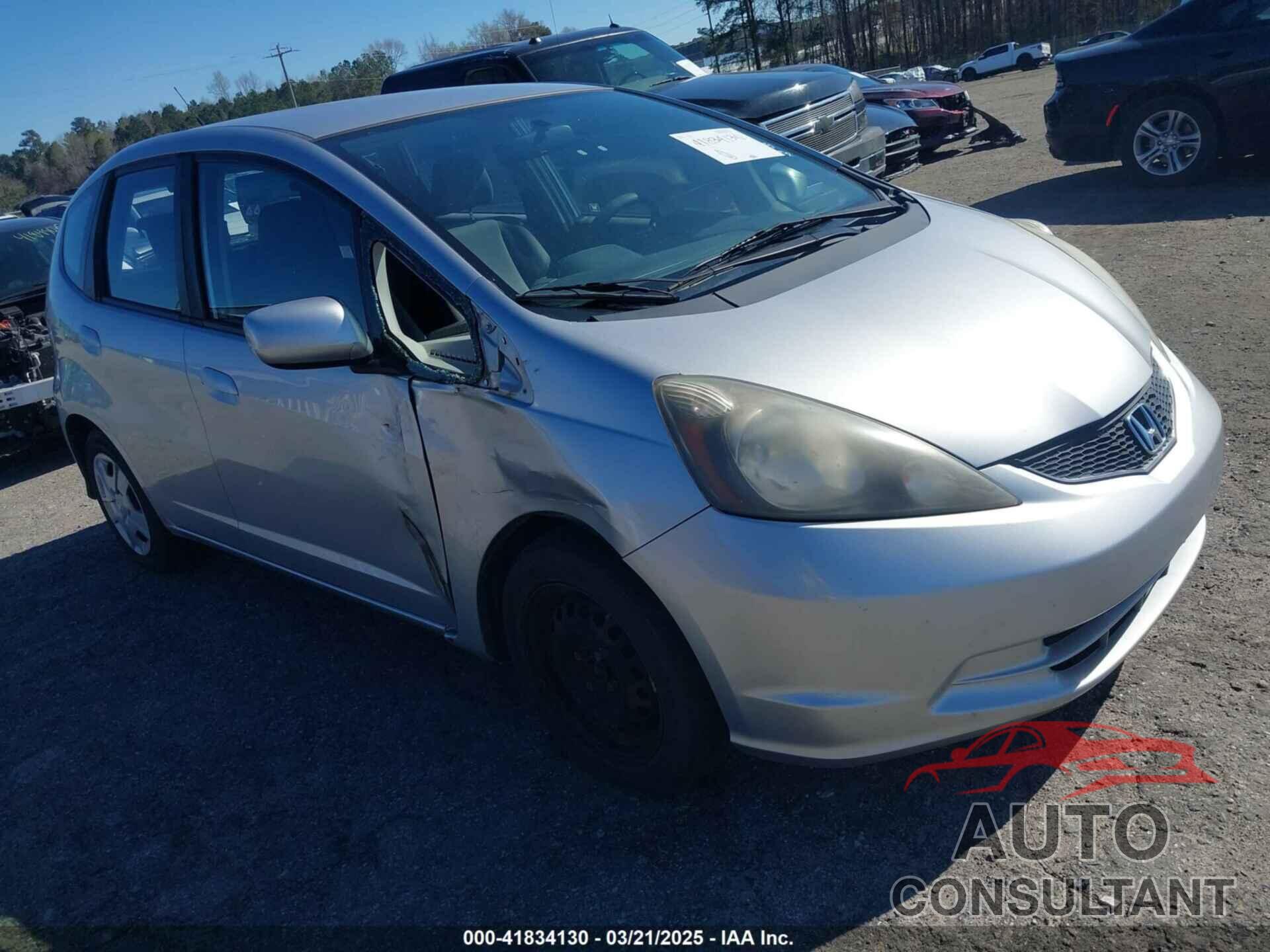 HONDA FIT 2013 - JHMGE8H35DC073946
