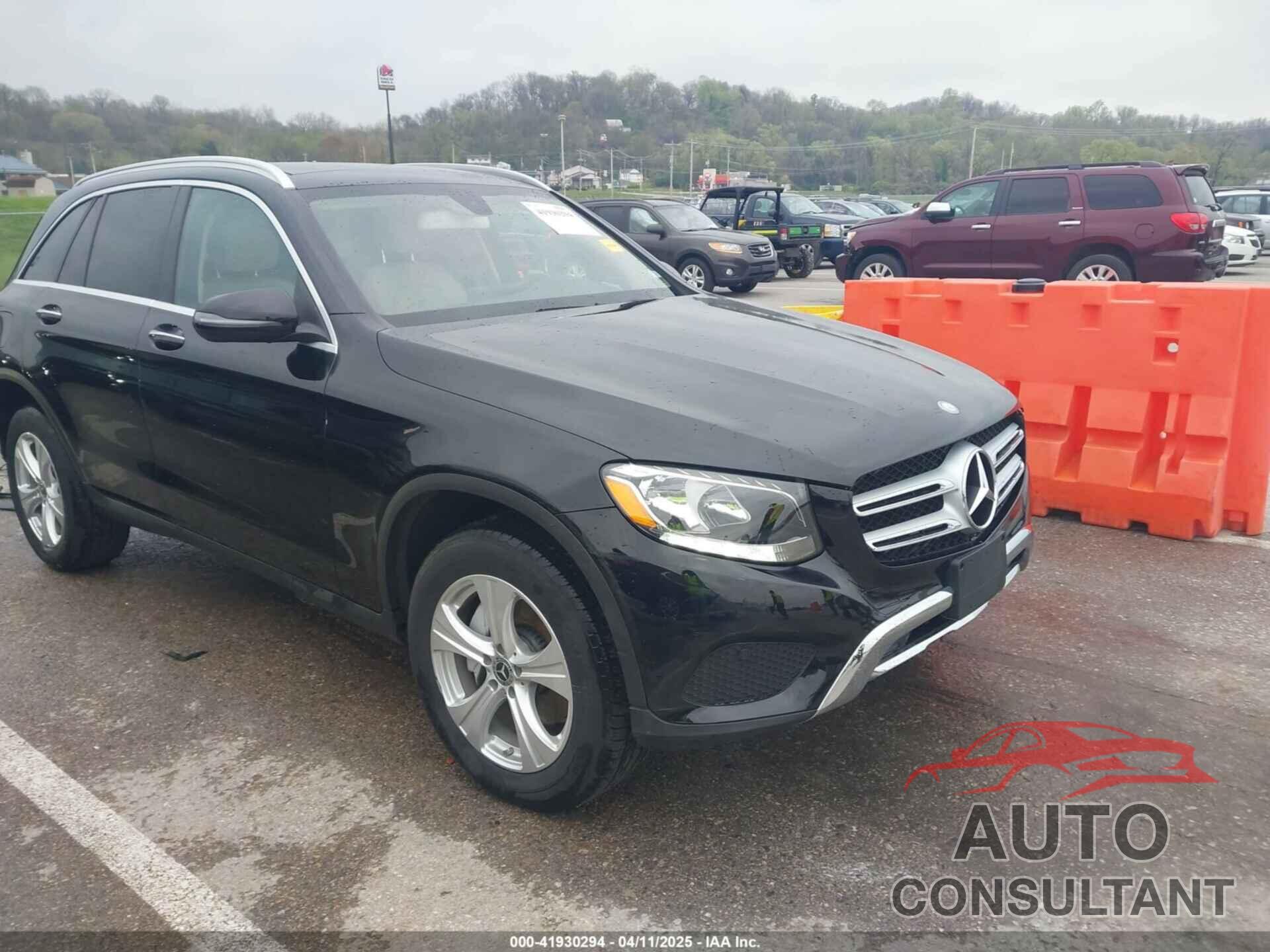 MERCEDES-BENZ GLC 300 2017 - WDC0G4KB2HF260517