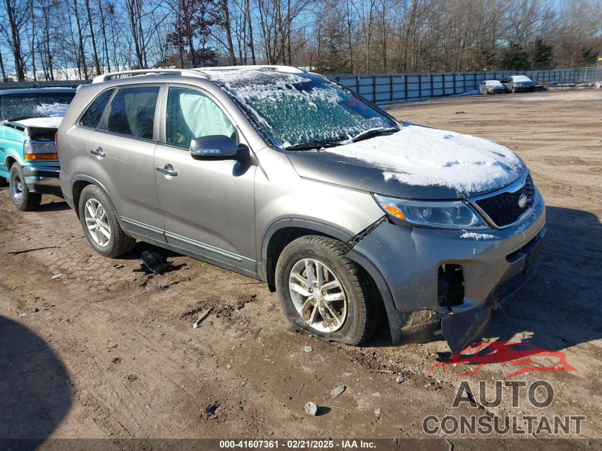 KIA SORENTO 2014 - 5XYKT3A66EG441993