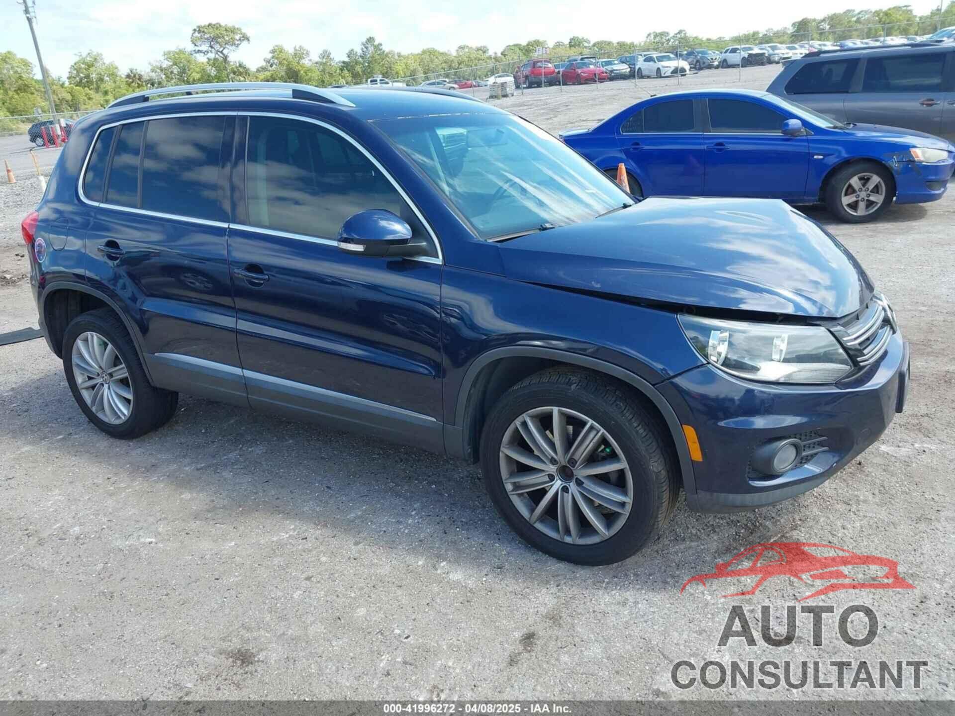VOLKSWAGEN TIGUAN 2014 - WVGBV3AX4EW544881