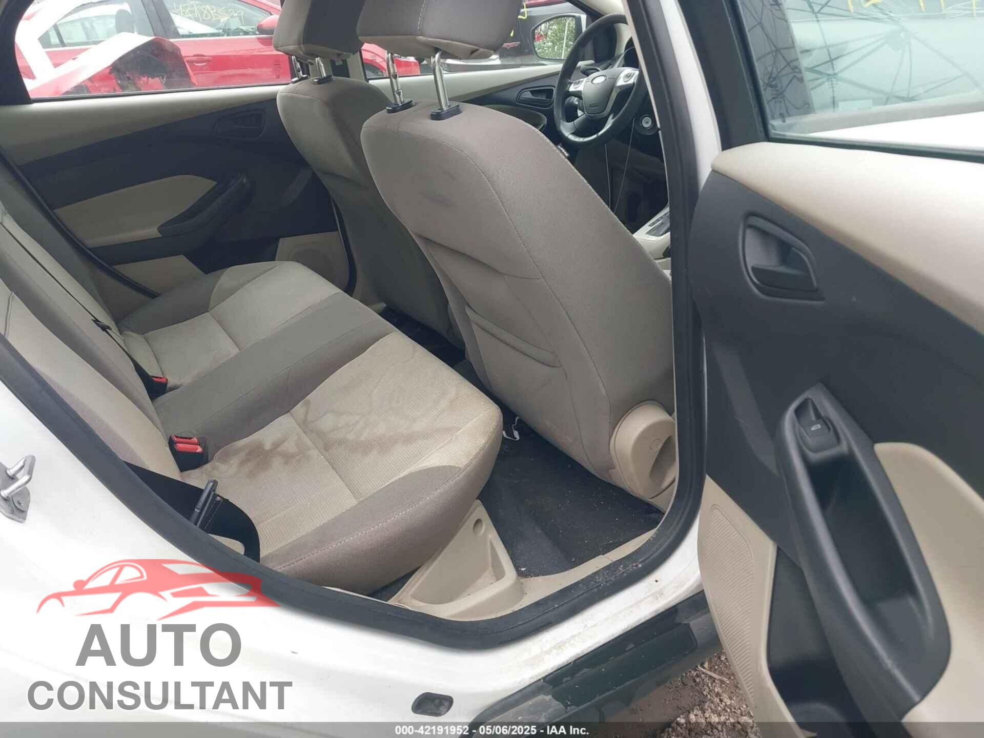 FORD FOCUS 2012 - 1FAHP3F23CL397771