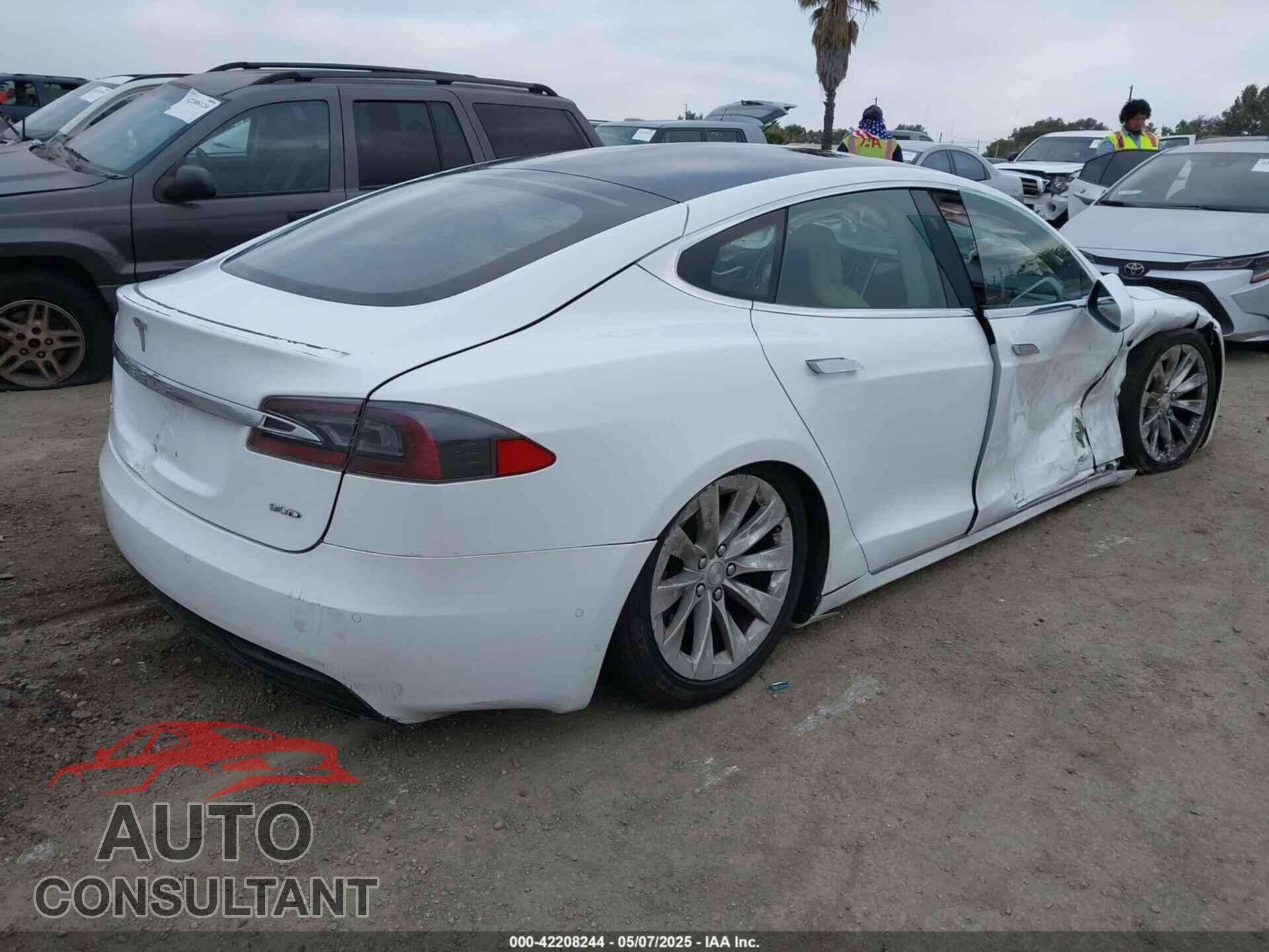 TESLA MODEL S 2017 - 5YJSA1E20HF199439