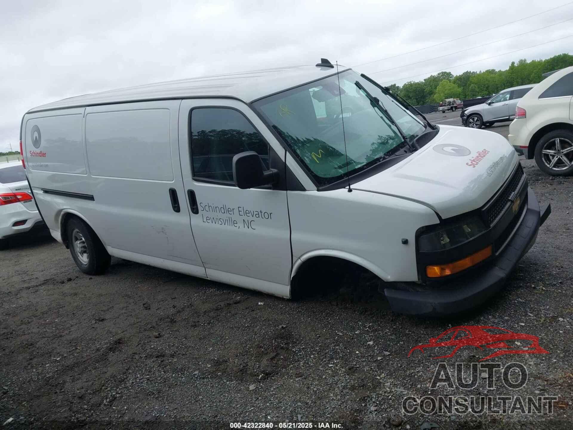 CHEVROLET EXPRESS 3500 2019 - 1GCZGGFP9K1332273