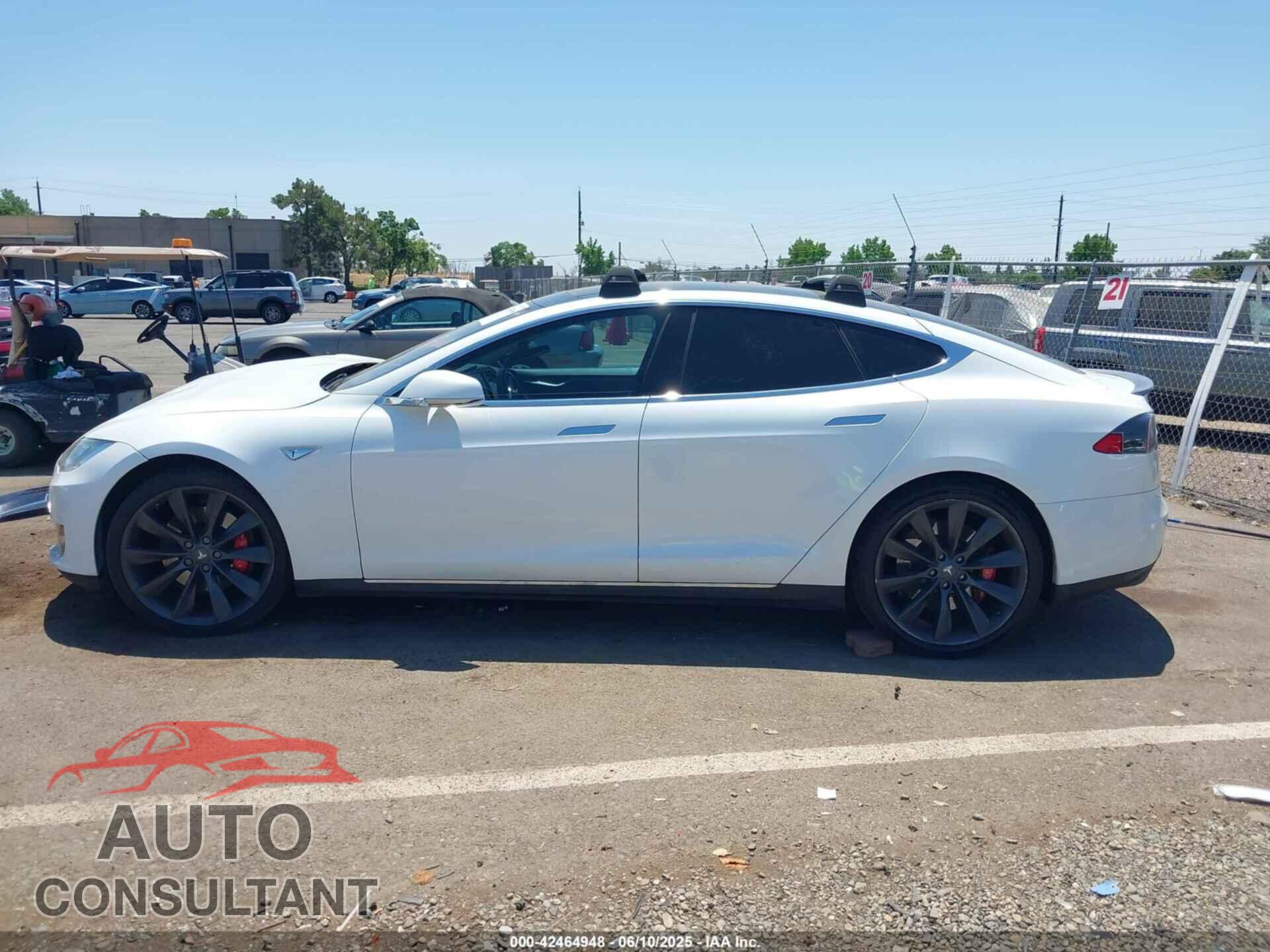 TESLA MODEL S 2013 - 5YJSA1DP6DFP26293