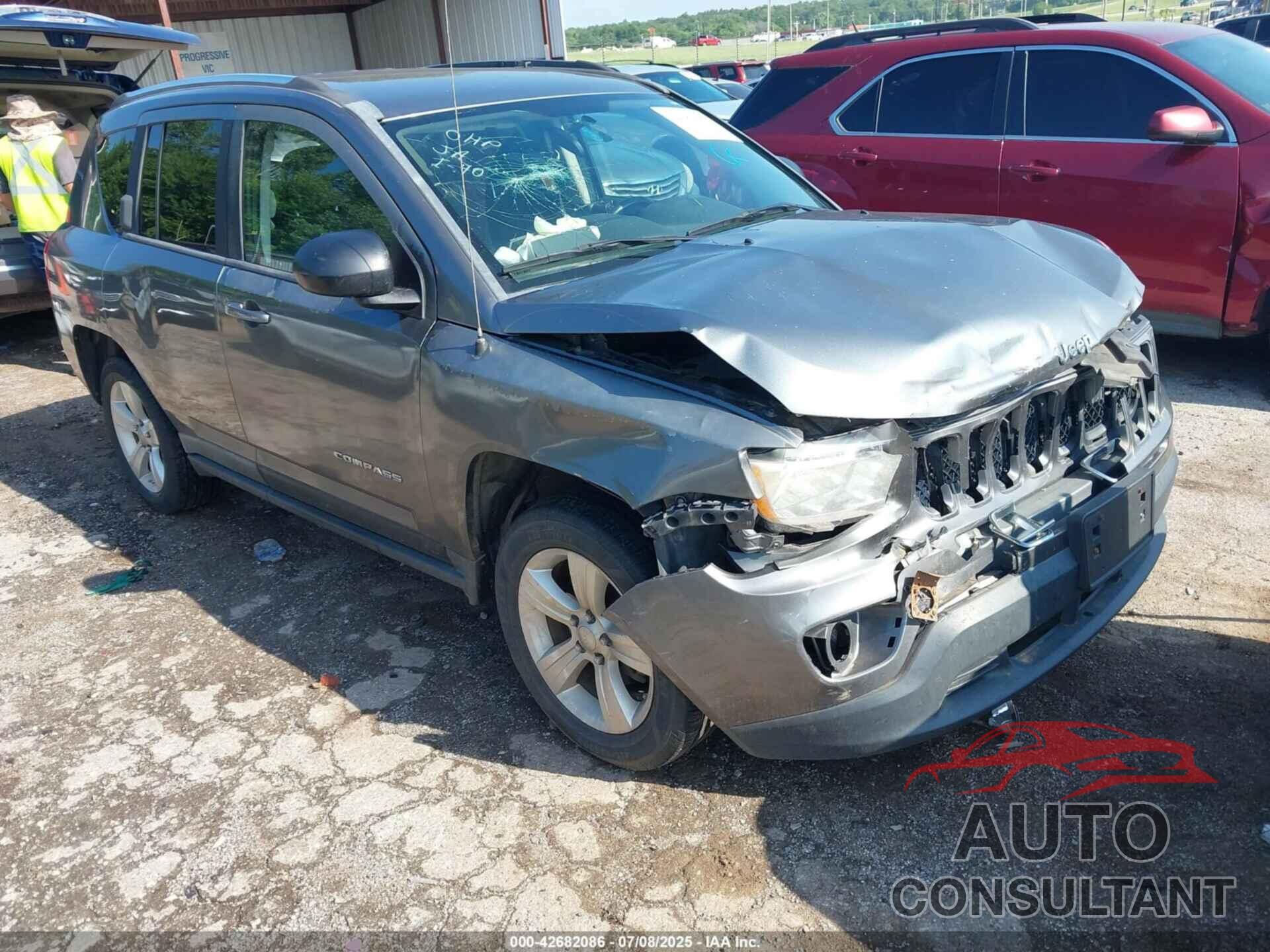 JEEP COMPASS 2011 - 1J4NF1FB7BD257942