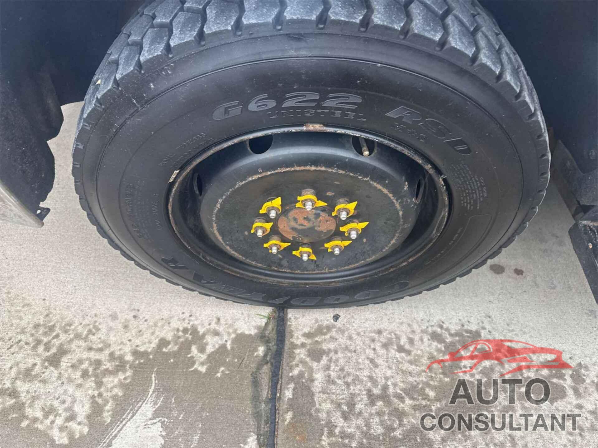 CHEVROLET SILVERADO 2015 - 1GC2KUEG2FZ535626