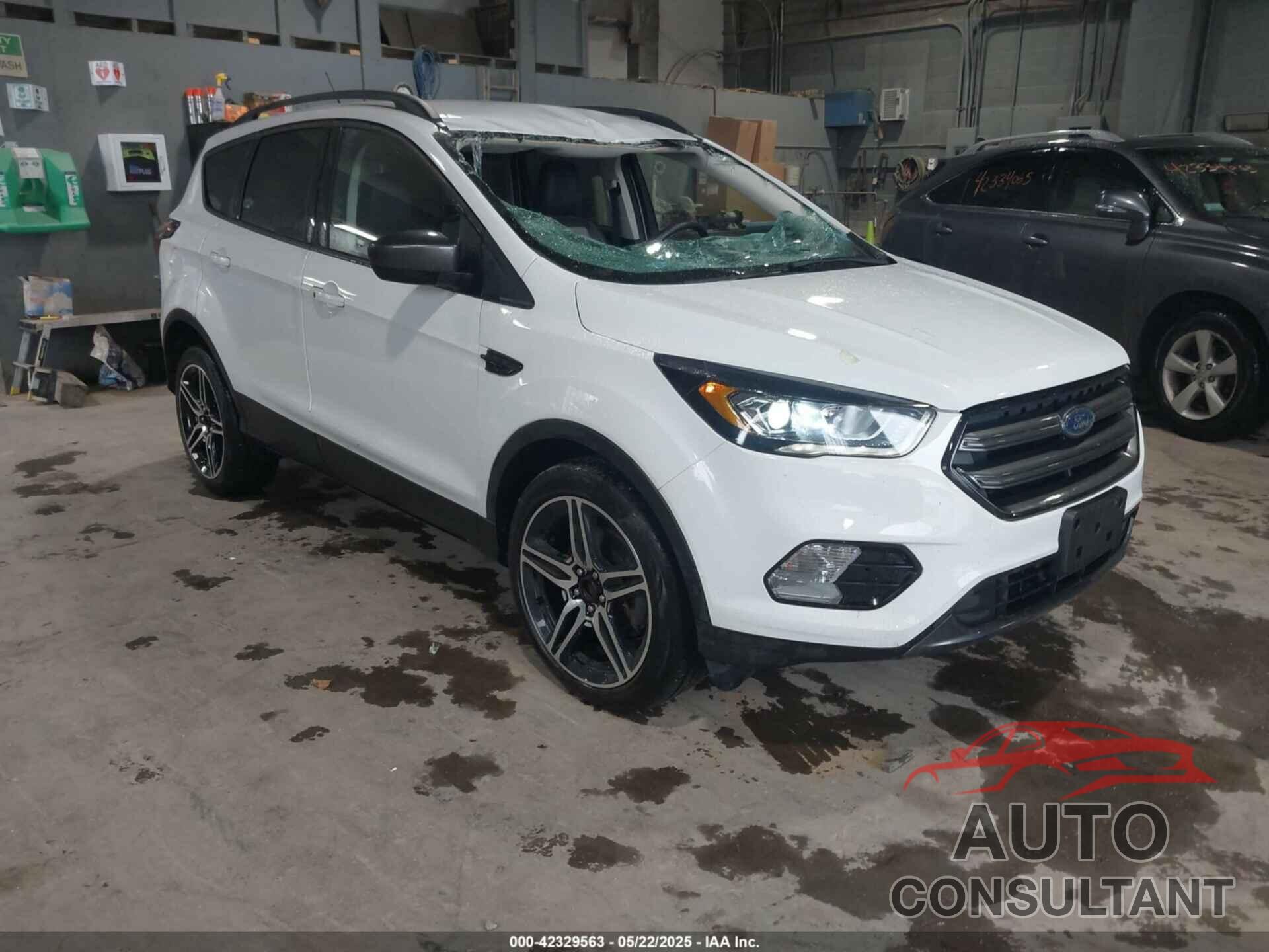 FORD ESCAPE 2019 - 1FMCU9HDXKUA66057