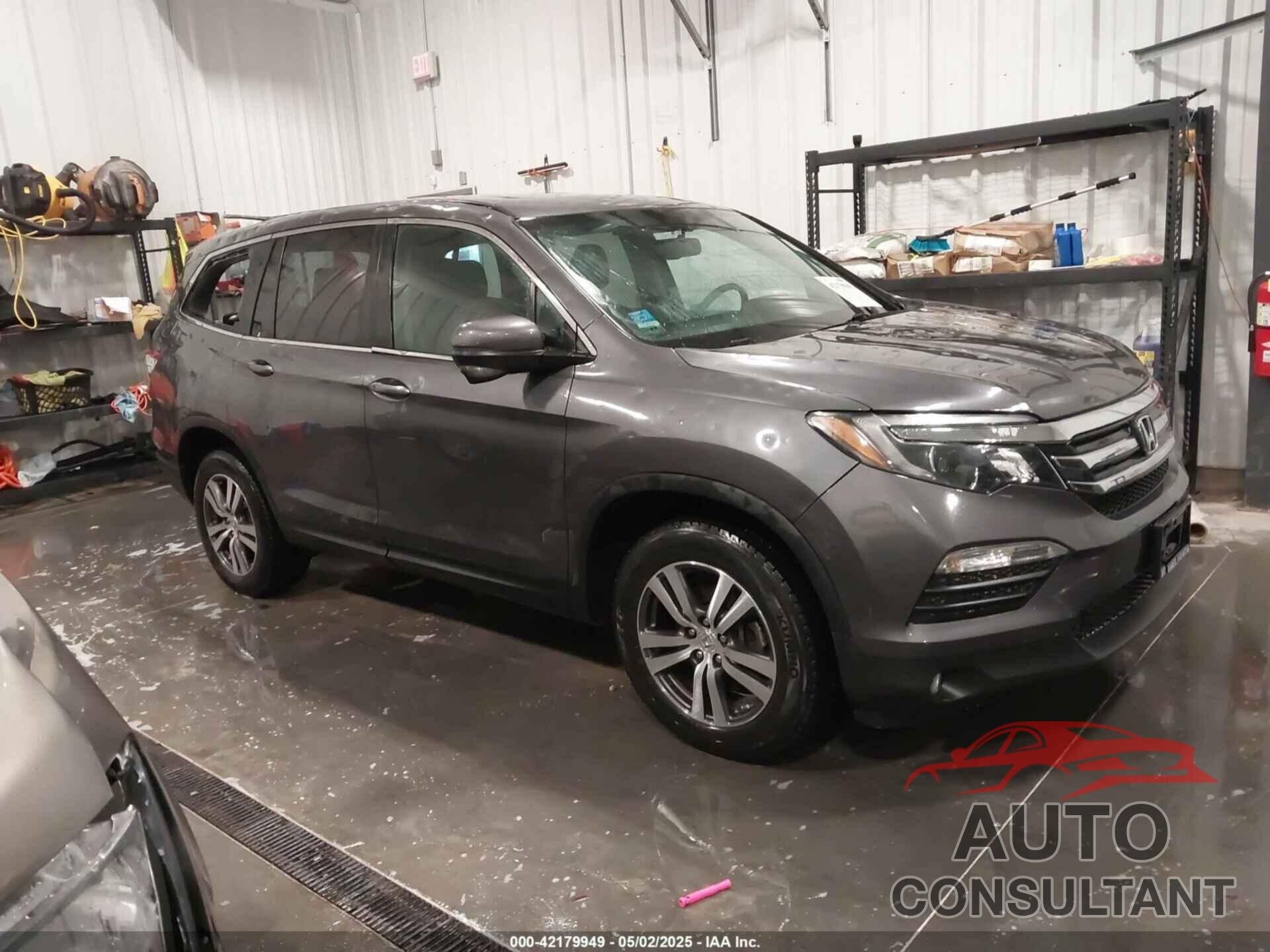 HONDA PILOT 2017 - 5FNYF6H58HB105029