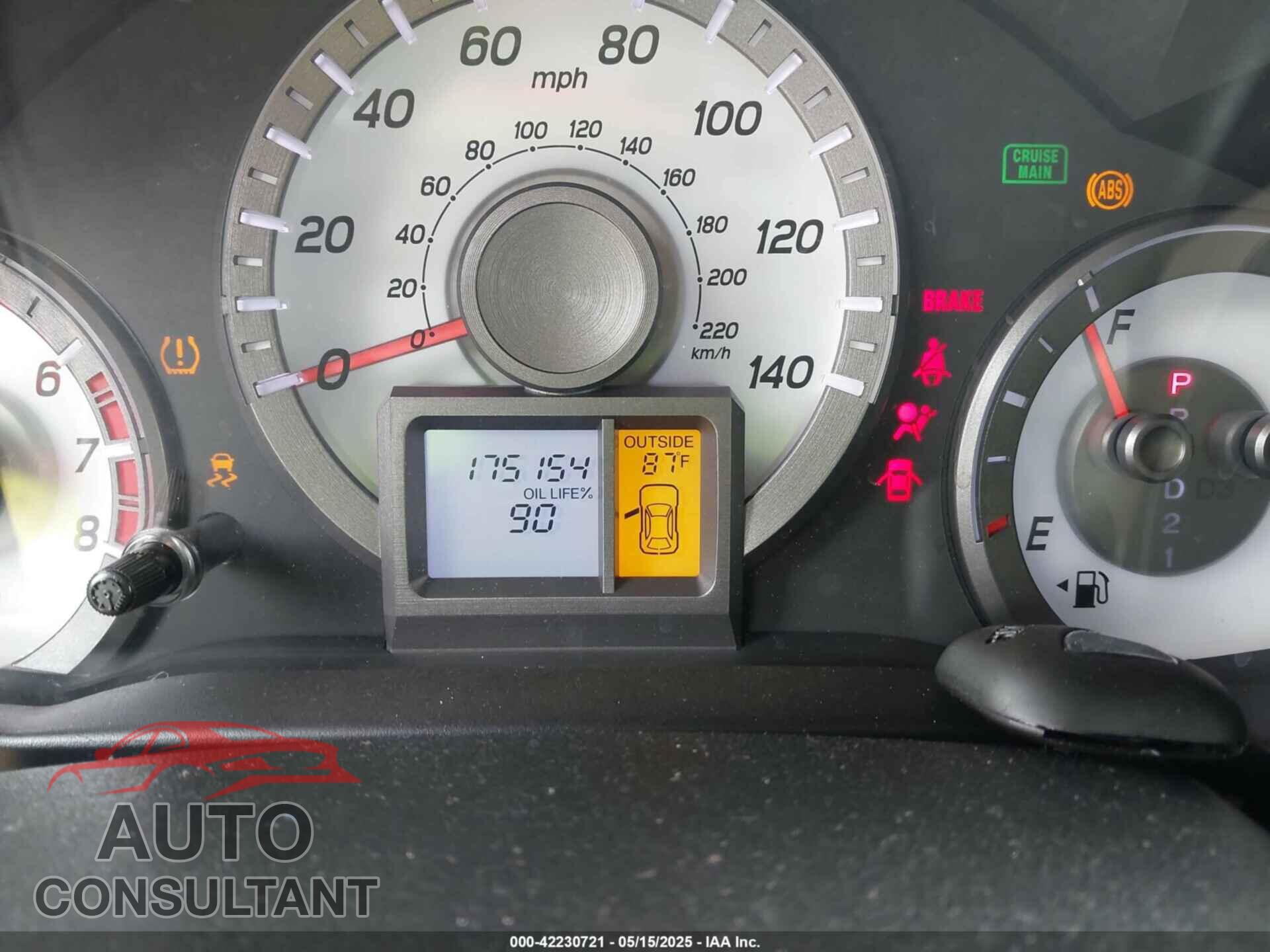 HONDA PILOT 2013 - 5FNYF3H48DB039596
