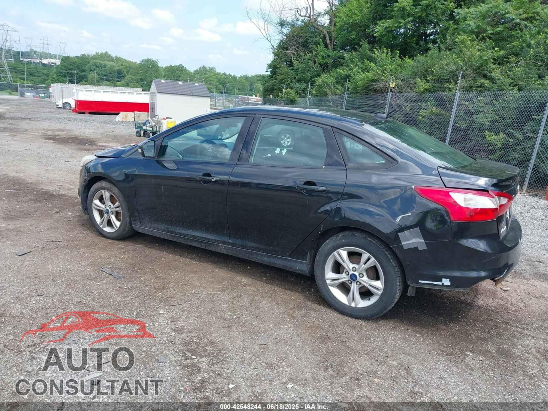 FORD FOCUS 2014 - 1FADP3F23EL307360
