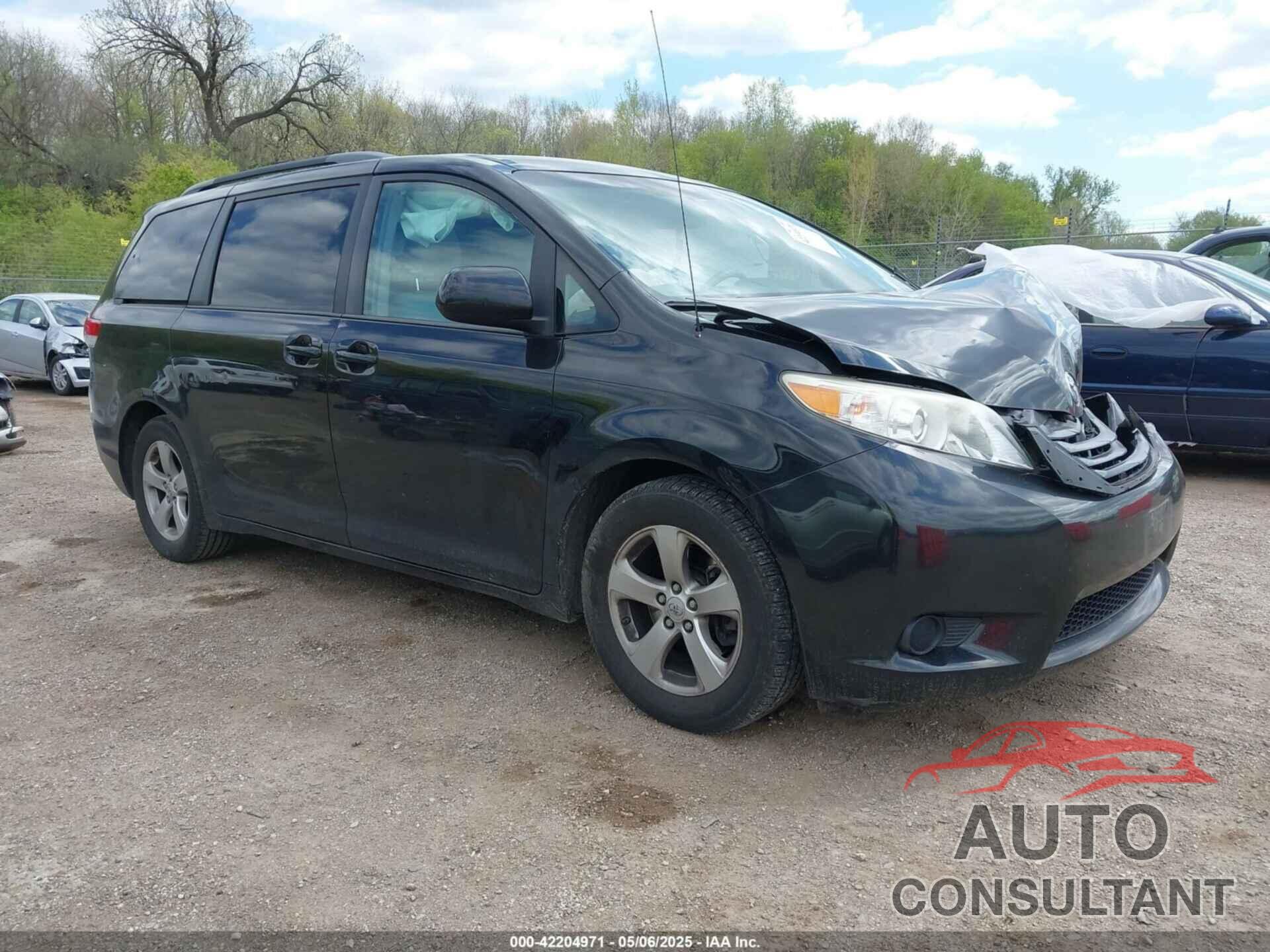 TOYOTA SIENNA 2012 - 5TDKK3DC1CS270204