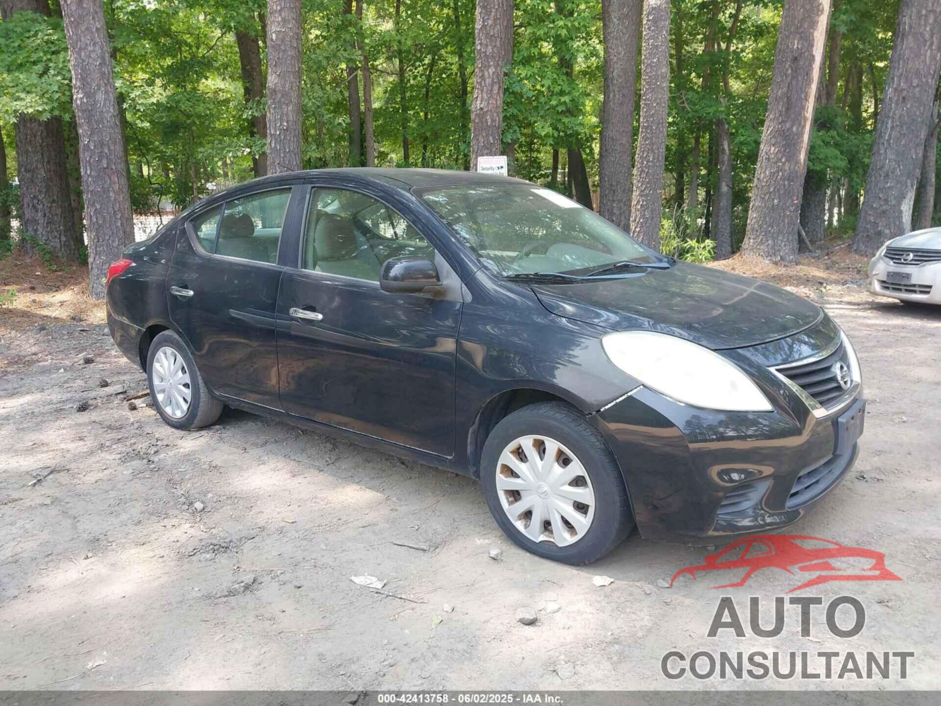 NISSAN VERSA 2012 - 3N1CN7AP1CL817619