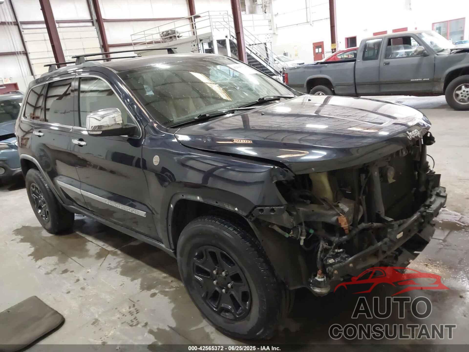 JEEP GRAND CHEROKEE 2011 - 1J4RR6GT5BC686743