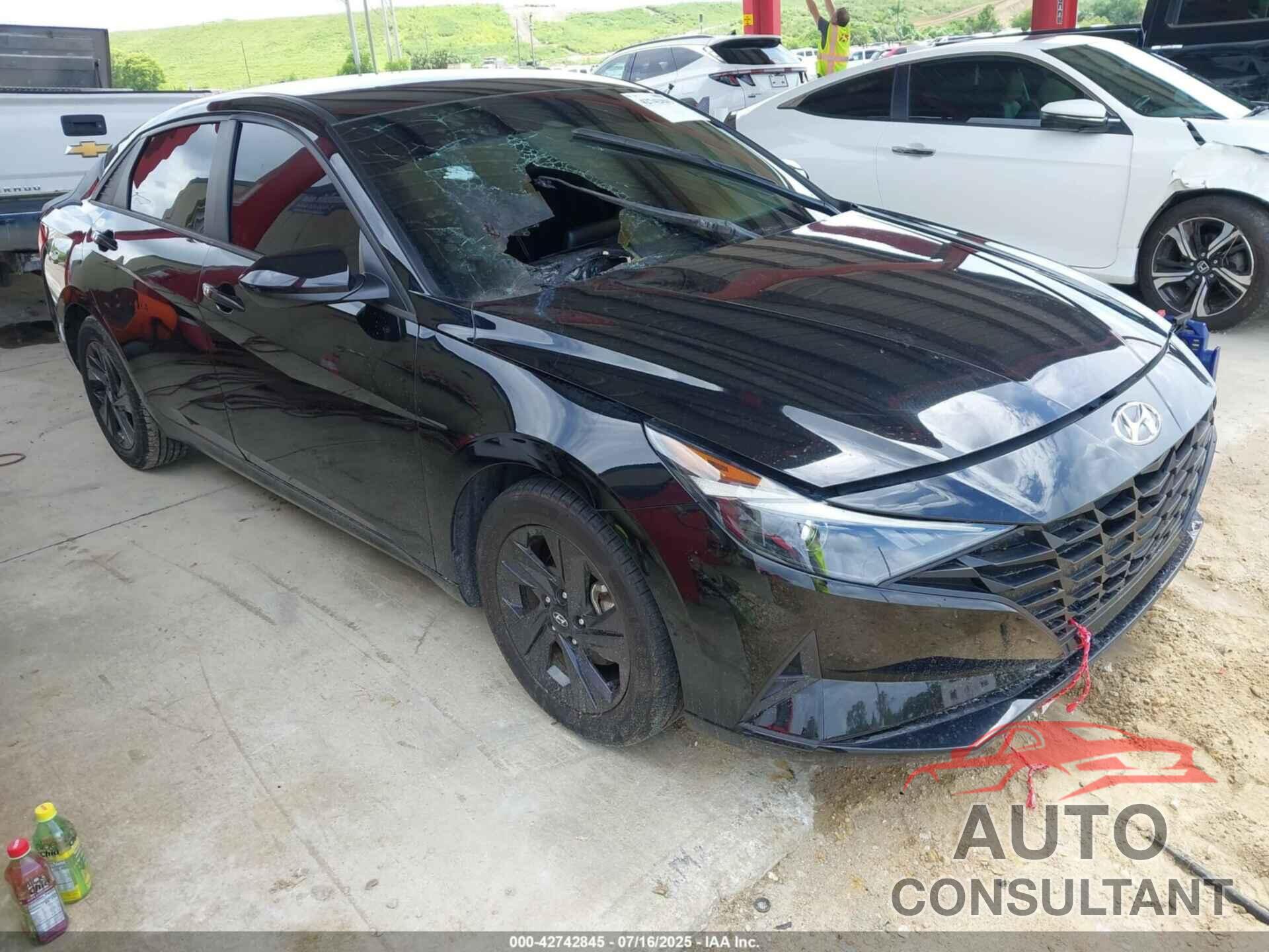 HYUNDAI ELANTRA 2022 - 5NPLM4AG3NH059025