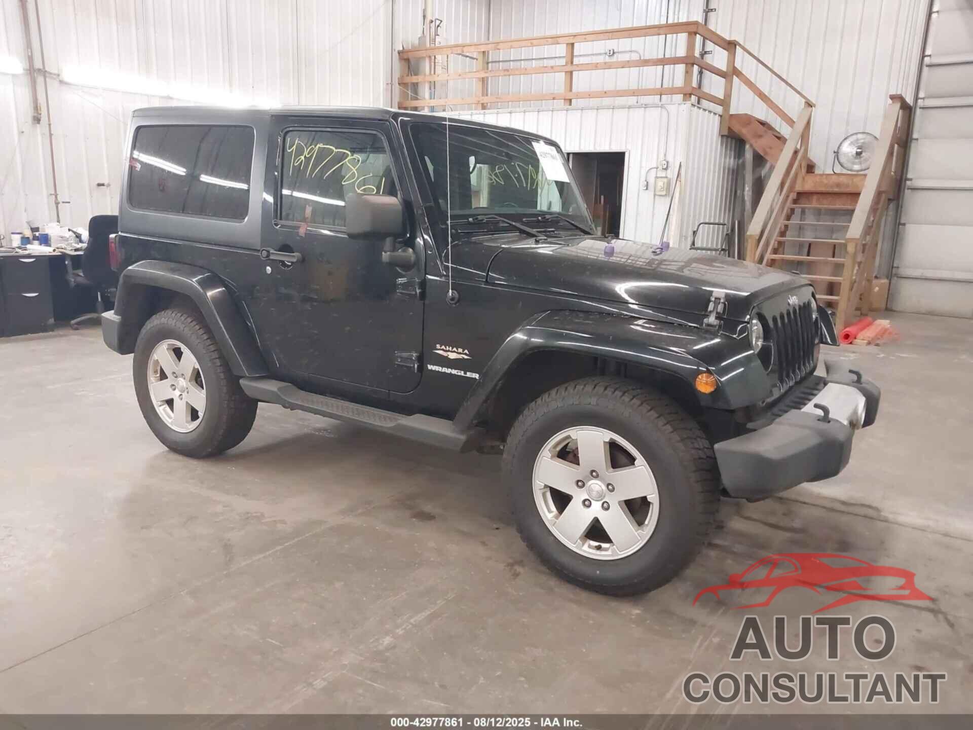 JEEP WRANGLER 2011 - 1J4AA5D11BL618179