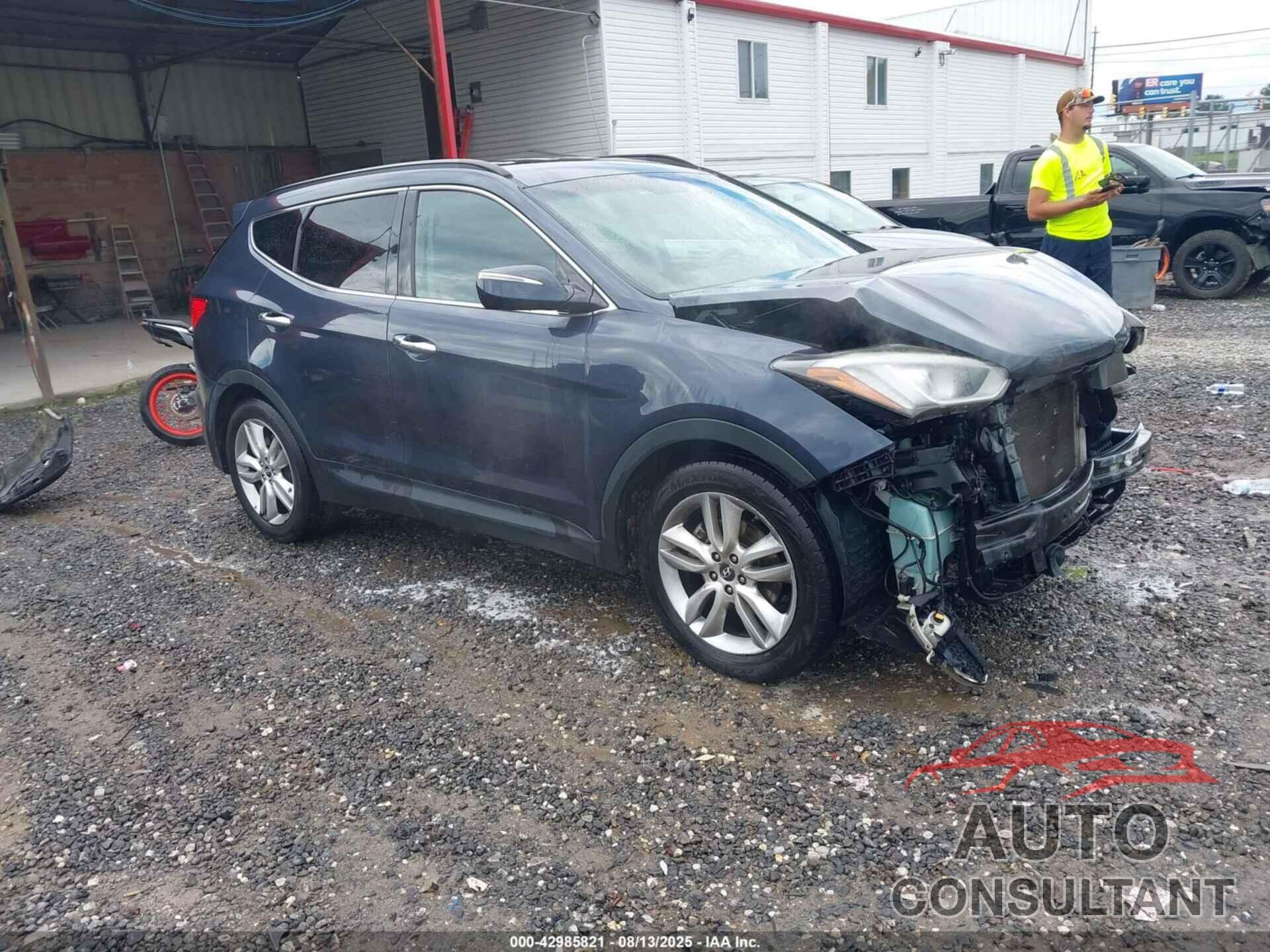 HYUNDAI SANTA FE 2013 - 5XYZU3LA5DG108227