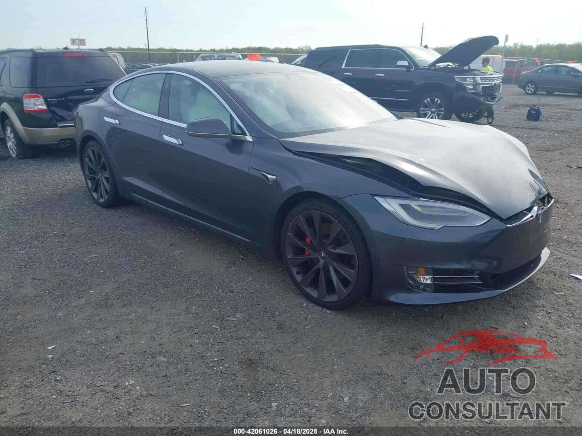 TESLA MODEL S 2021 - 5YJSA1E46MF427813