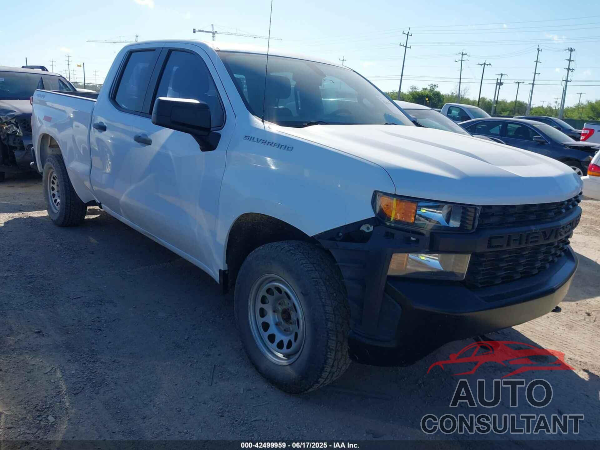 CHEVROLET SILVERADO 1500 2020 - 1GCRYAEF4LZ179596