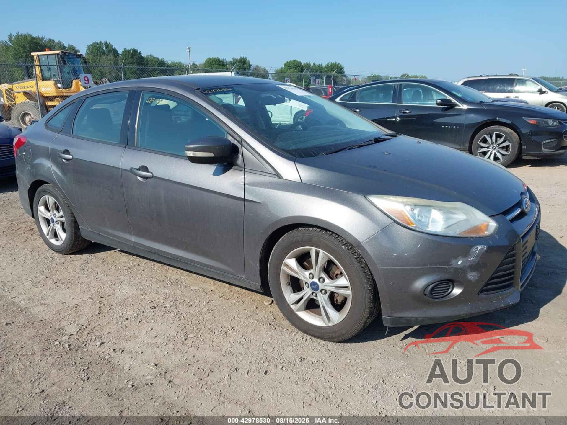 FORD FOCUS 2014 - 1FADP3F22EL435167