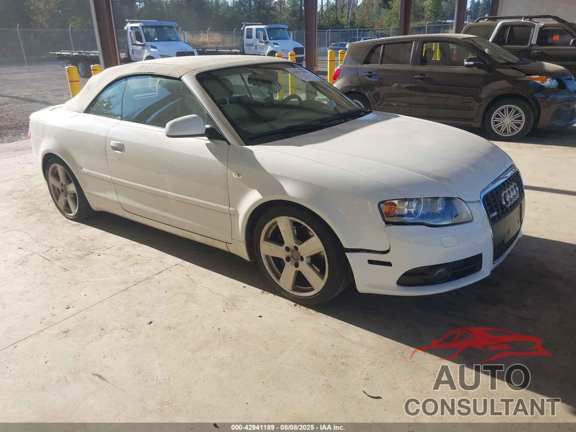 AUDI A4 2009 - WAUDF48H79K011738