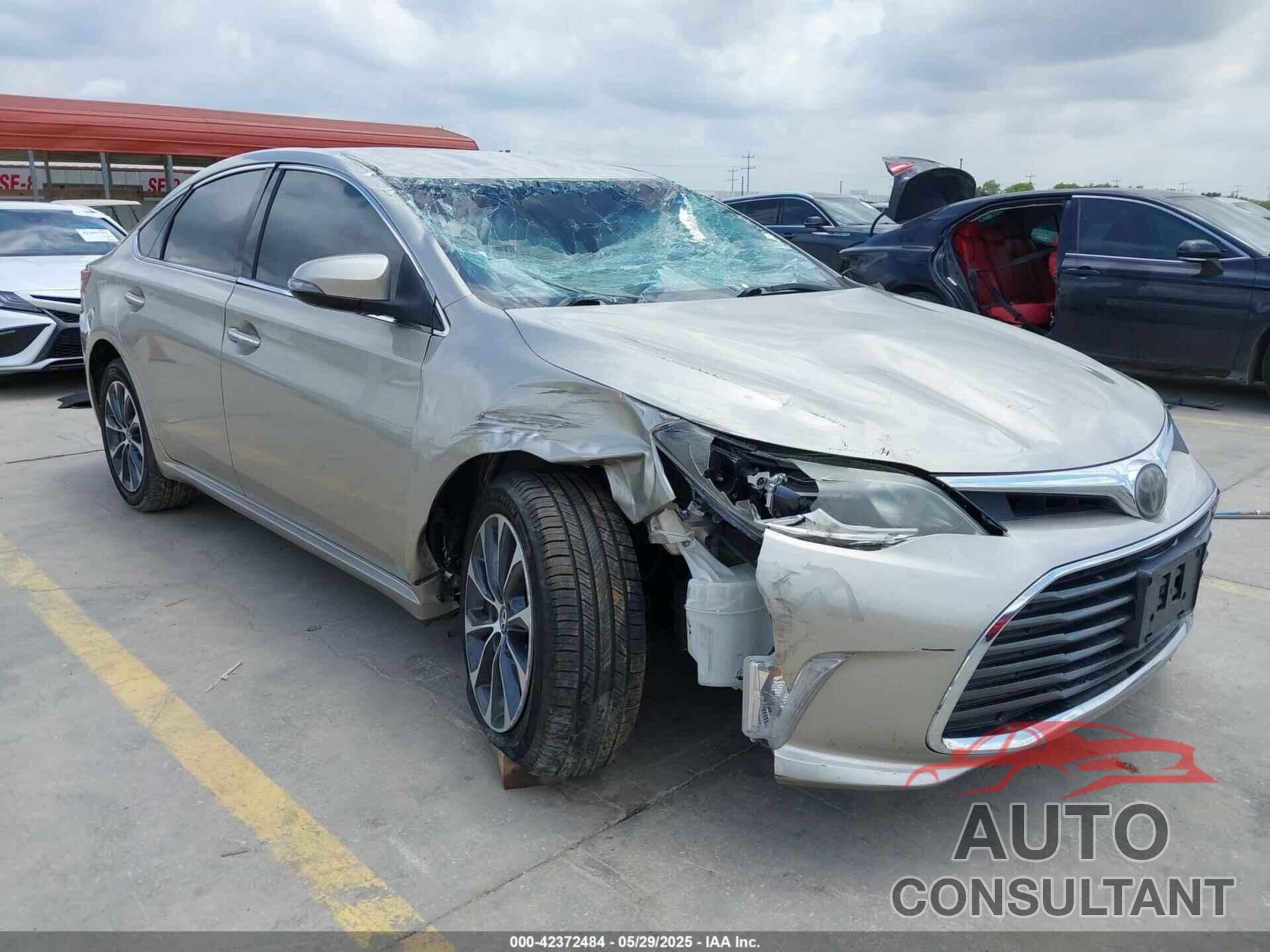TOYOTA AVALON 2018 - 4T1BK1EB3JU277203