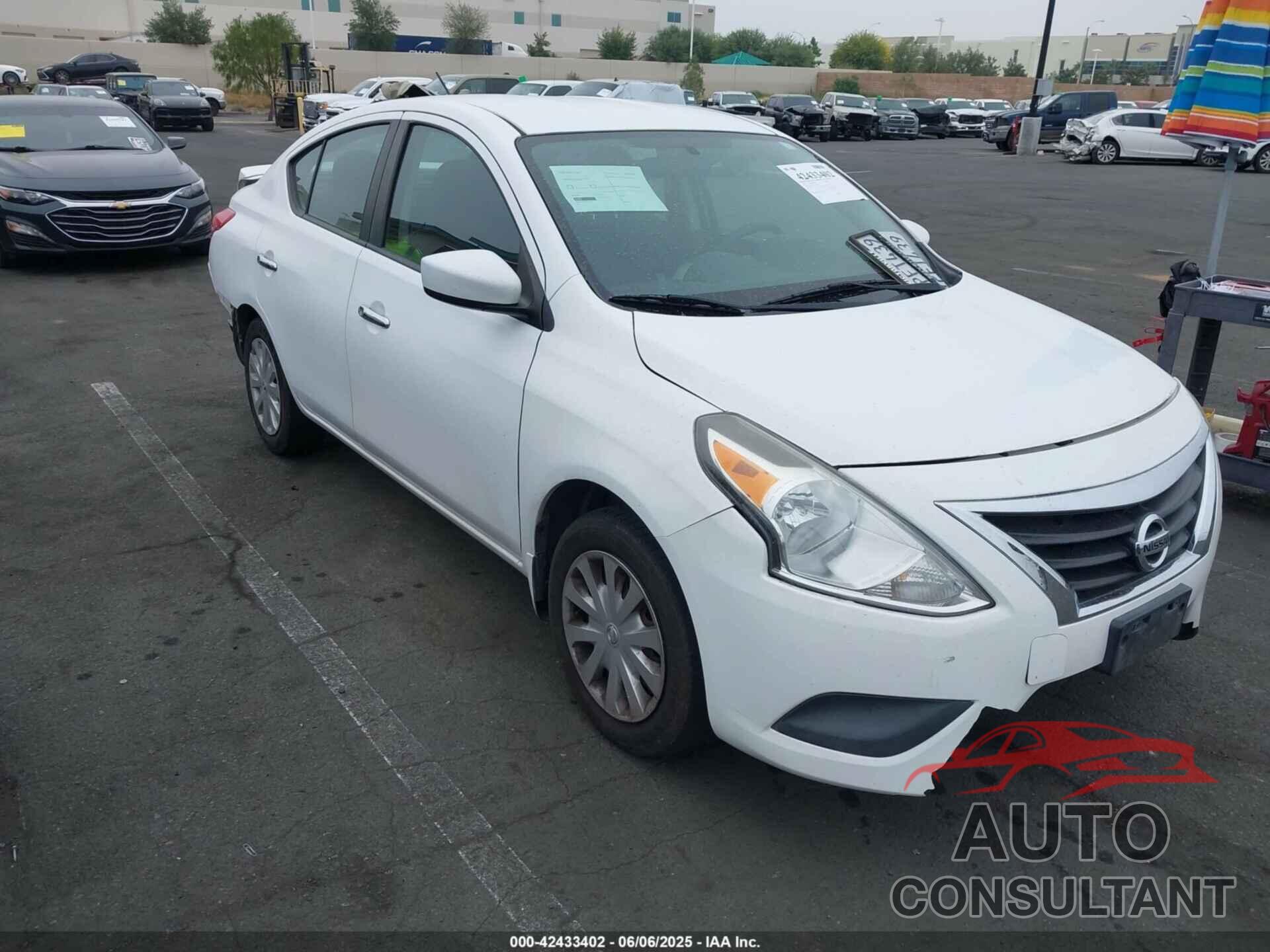 NISSAN VERSA 2015 - 3N1CN7AP8FL942489