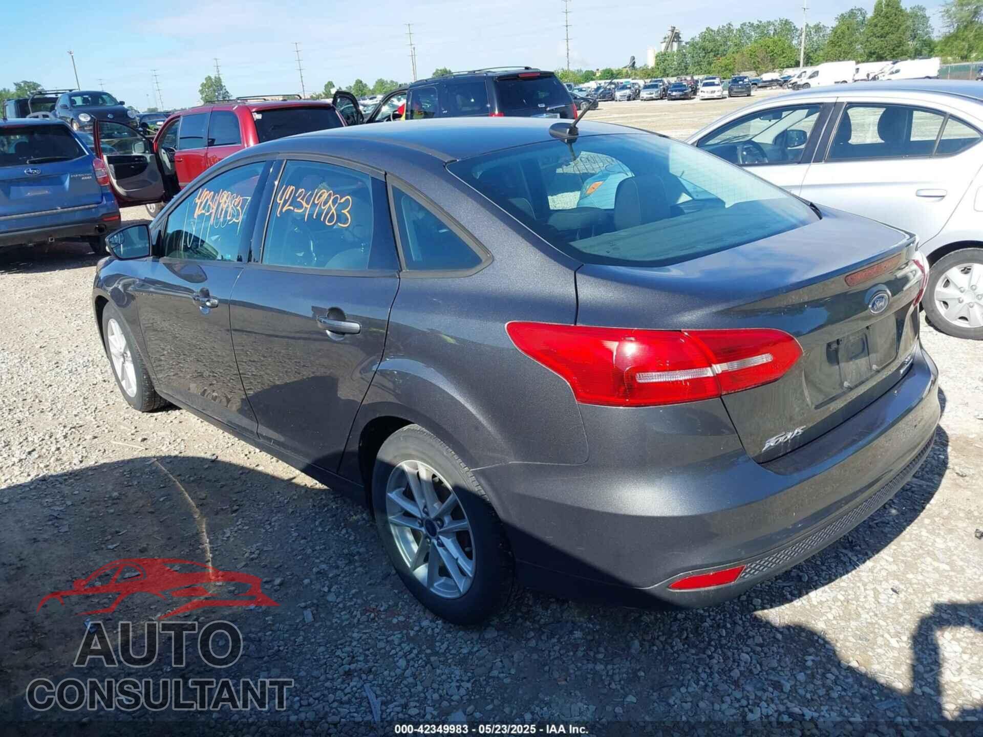 FORD FOCUS 2016 - 1FADP3F24GL251657