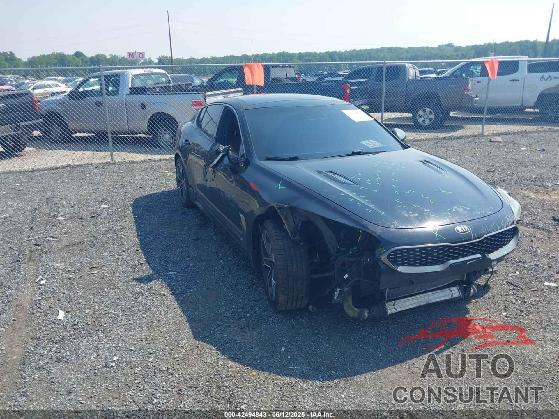 KIA STINGER 2020 - KNAE15LA1L6077401