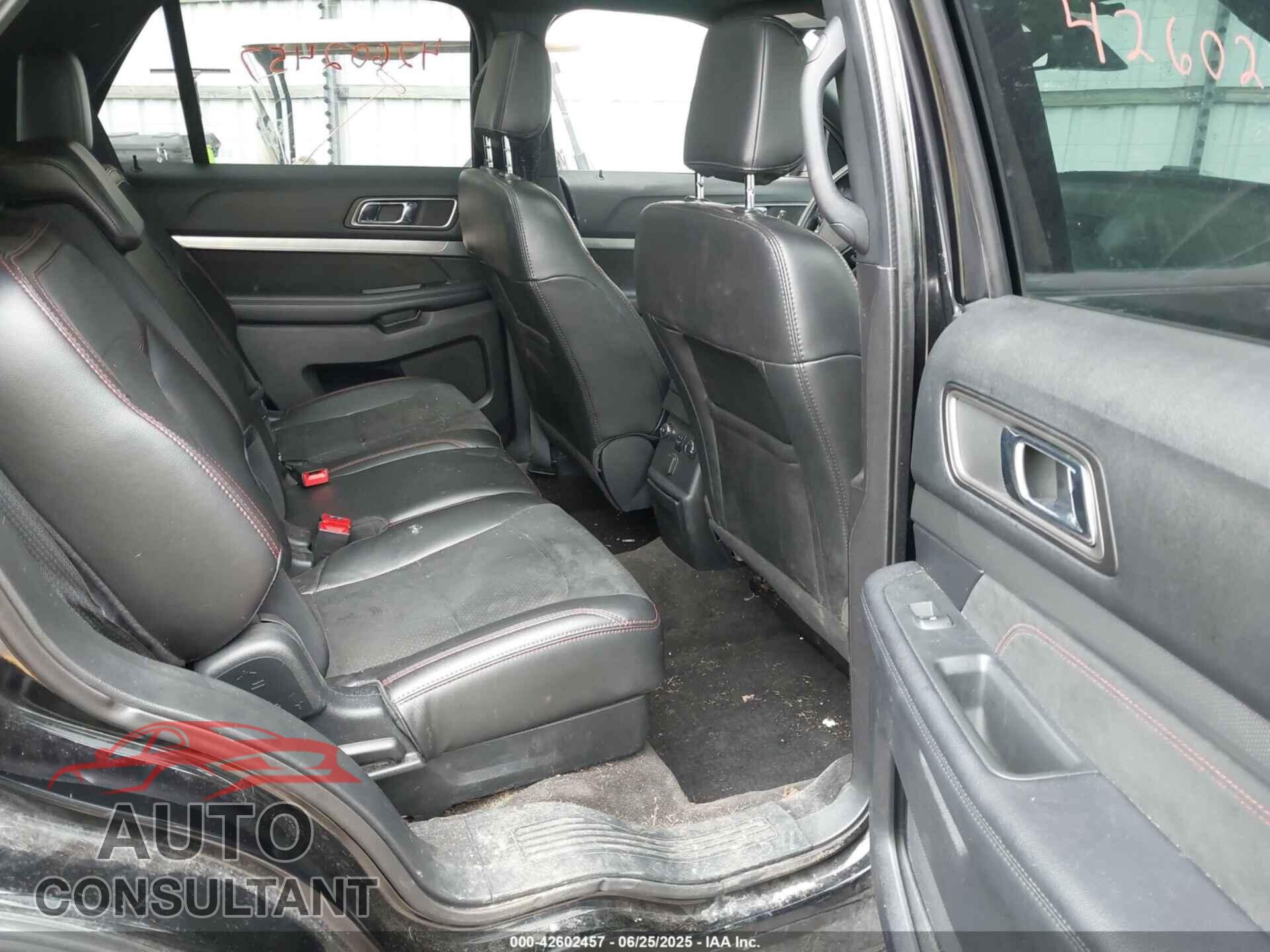 FORD EXPLORER 2018 - 1FM5K8D8XJGB35716