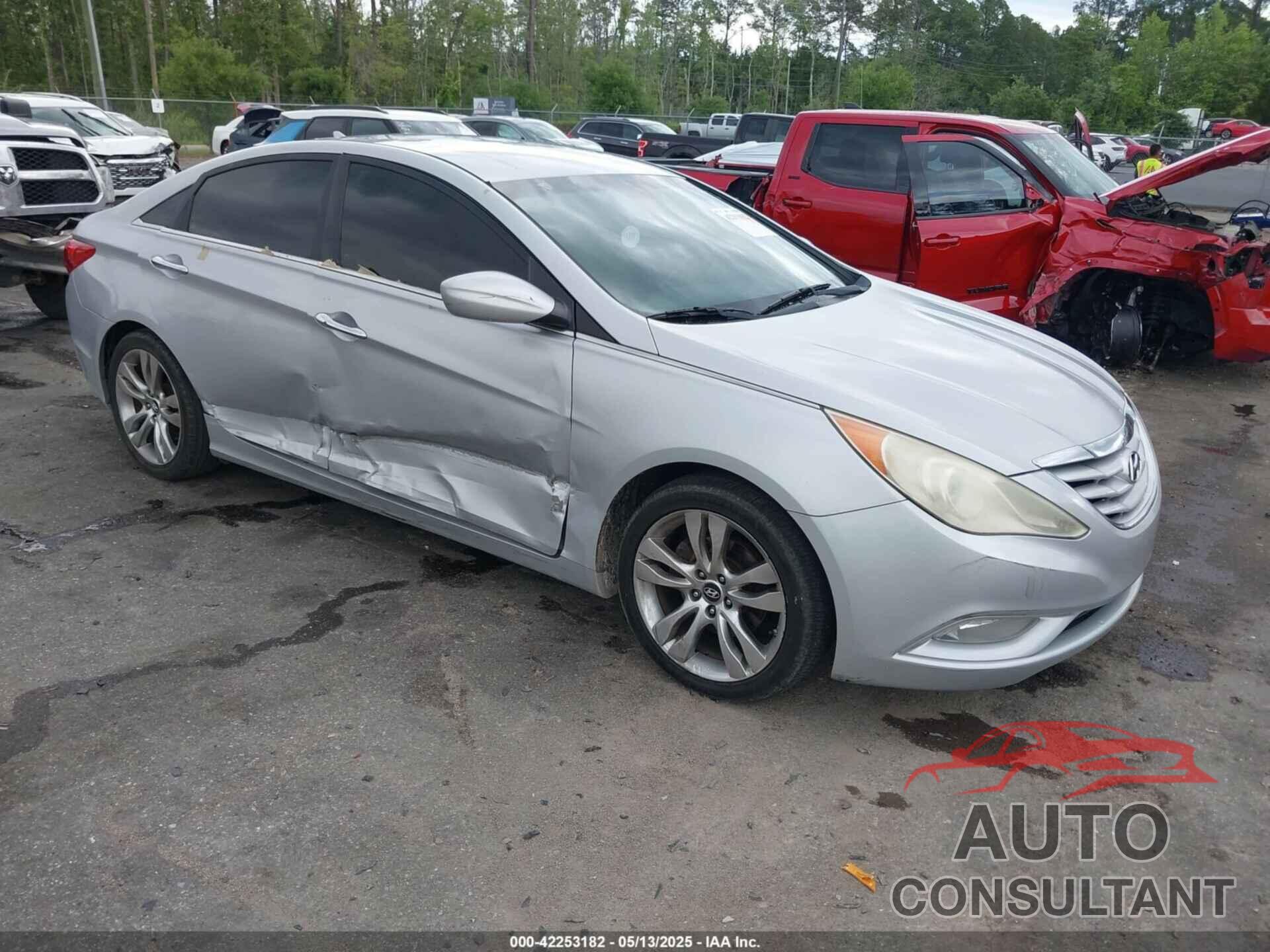 HYUNDAI SONATA 2011 - 5NPEC4AC7BH290756