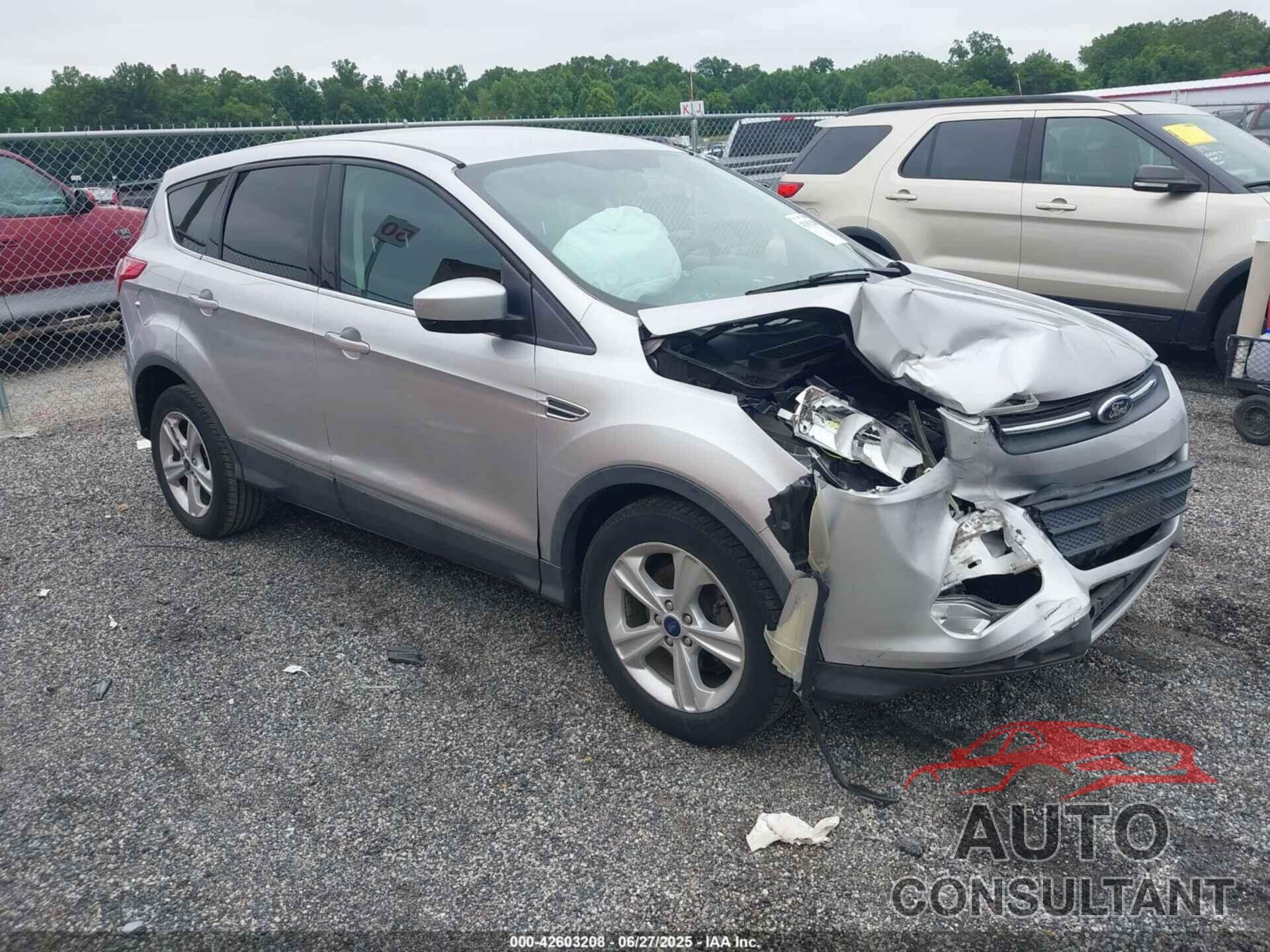 FORD ESCAPE 2015 - 1FMCU0GX8FUB00199